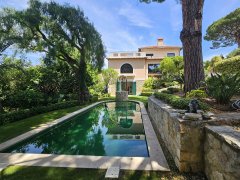Beautiful cosy villa in prestigious private domain Antibes — photo 3 of 7