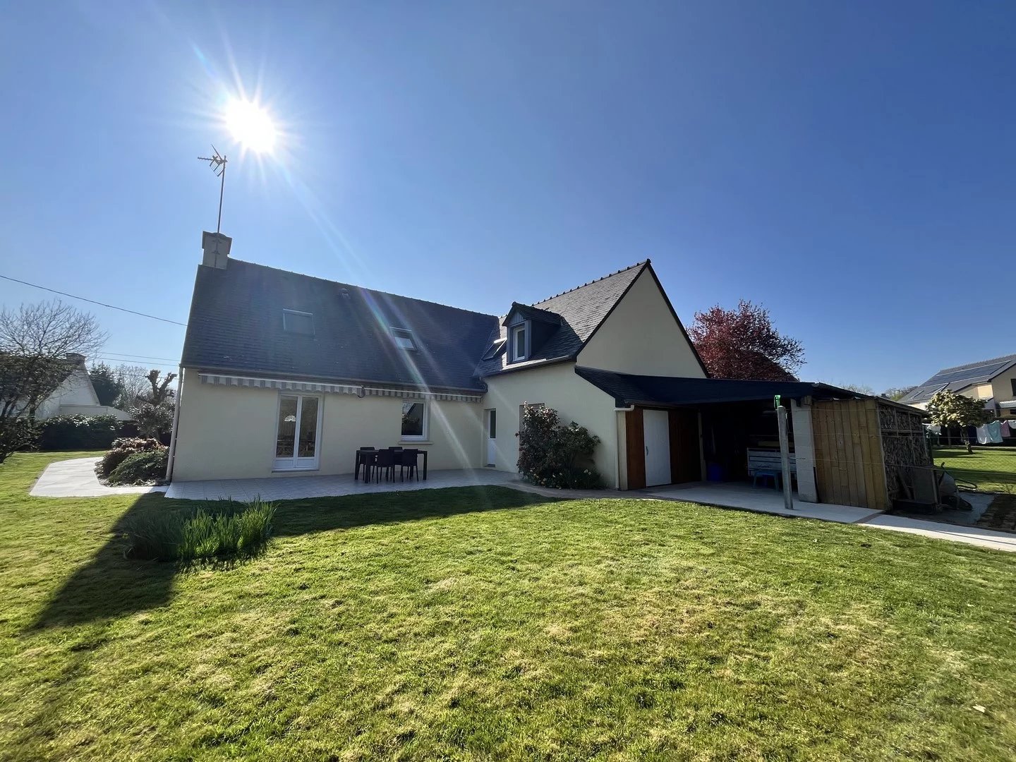 Maison familiale de 140 m² à Plouër-sur-Rance