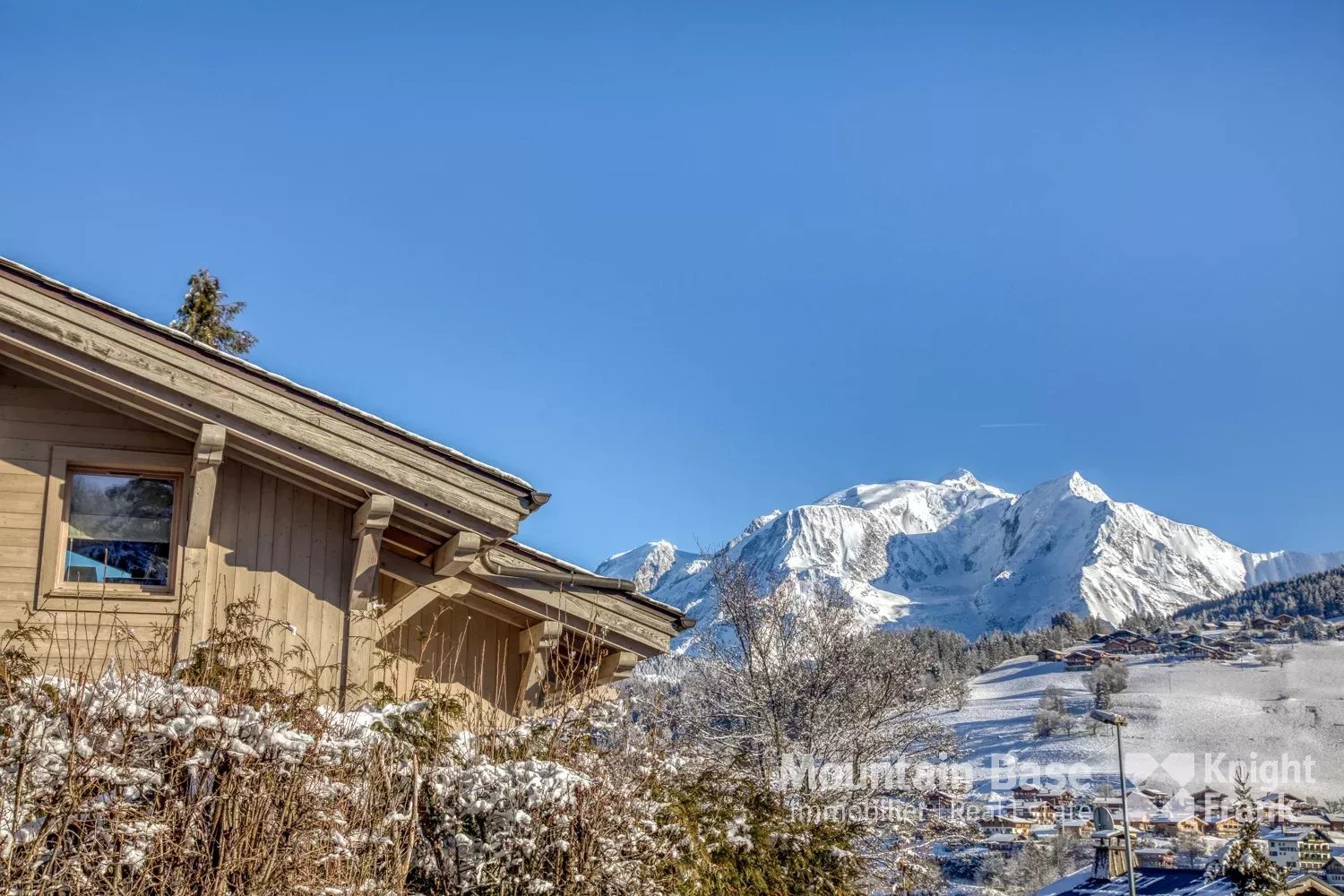 A 5-bedroom chalet in Combloux with fabulous Mont Blanc views Accommodation in Chamonix