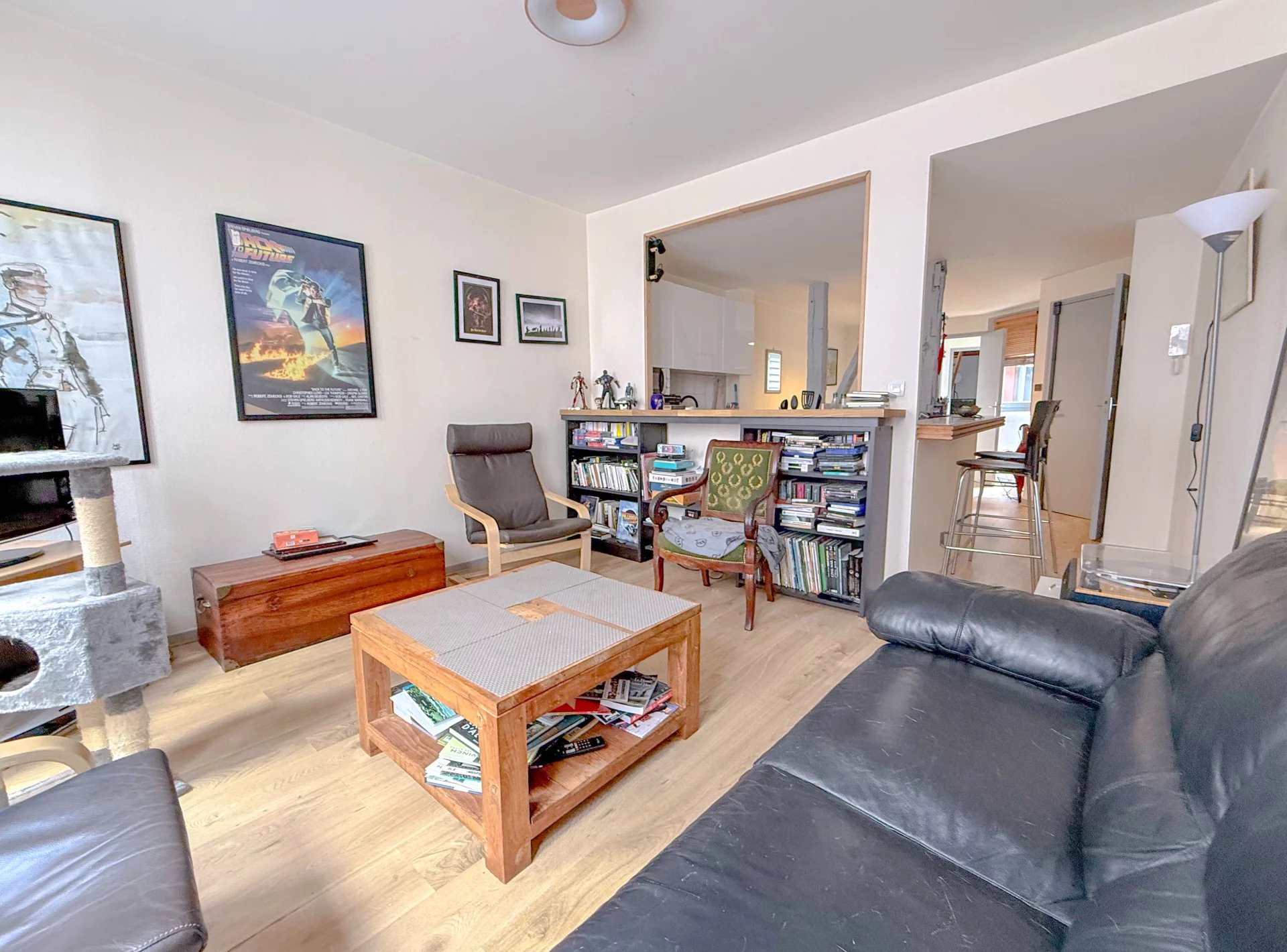 Appartement F2 avec mezzanine à vendre – Hyper centre piéton Rouen – Lumineux, calme, cave