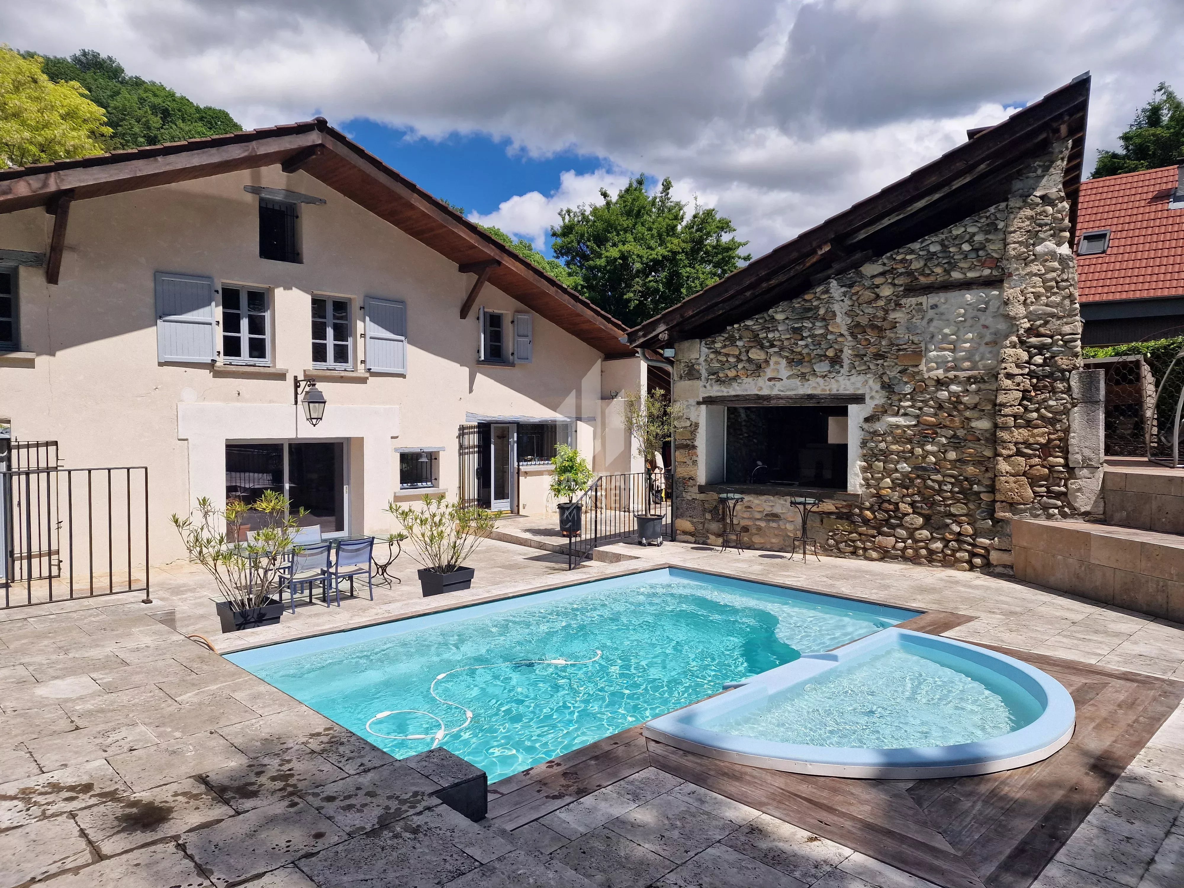 Agence immobilière de 