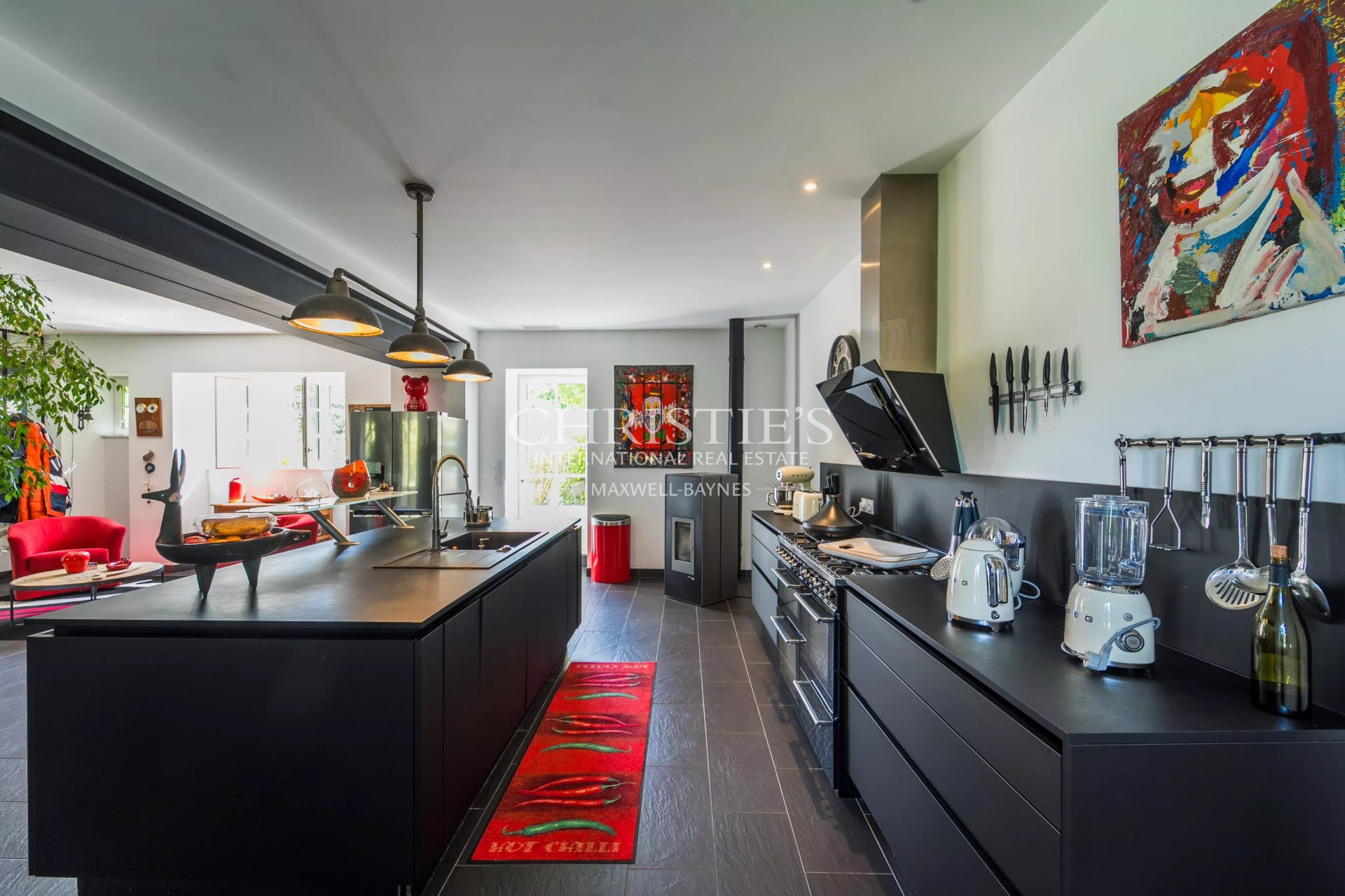 4 Bedroom Villa/Townhouse's Image 4