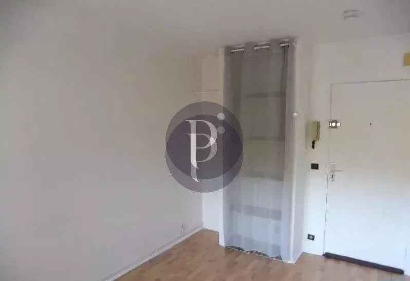 location-appartement-1-piece-verrieres-le-buisson-83870353