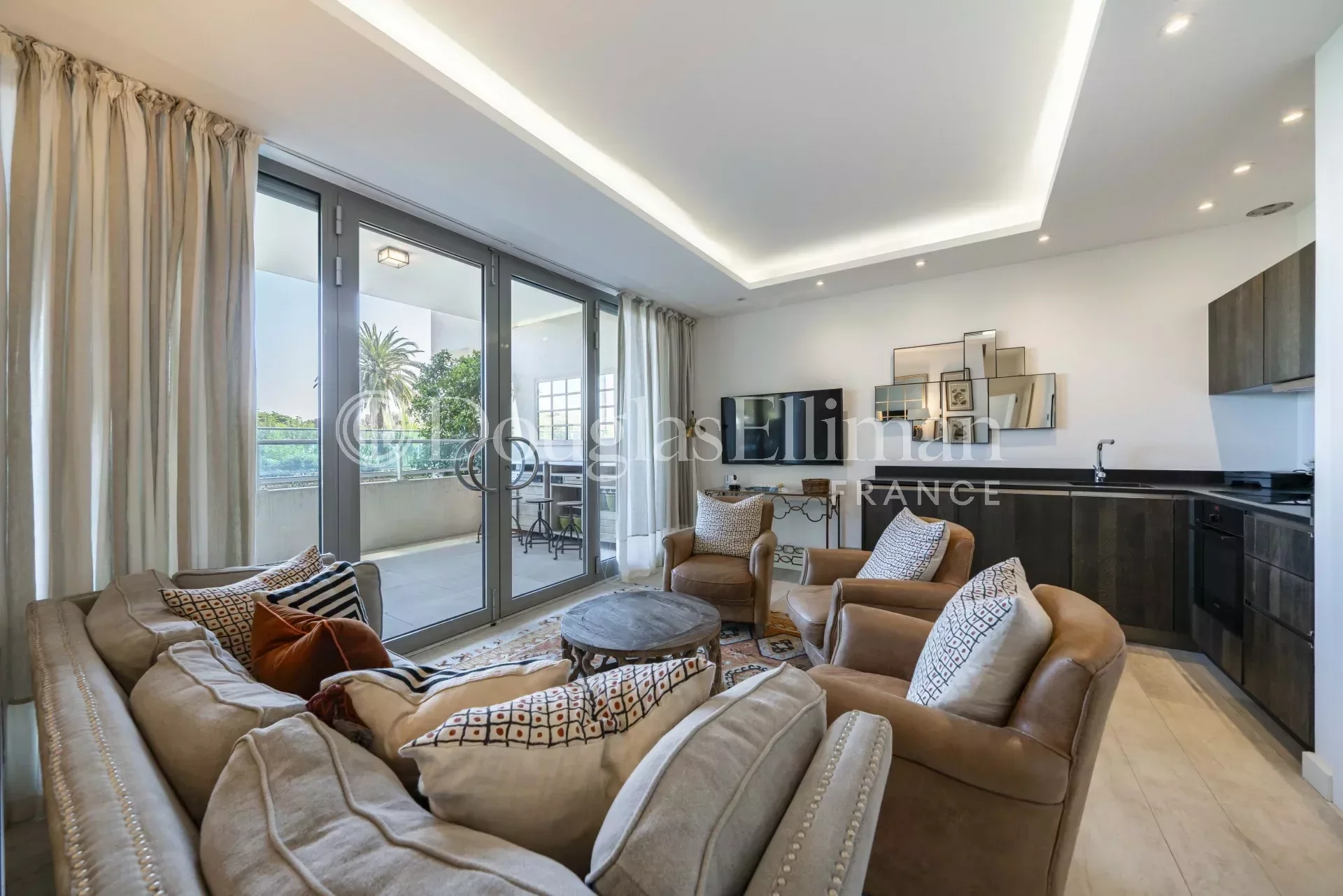 CAP D&rsquo;ANTIBES – Appartement 3 pièces avec vue sur la mer - Image nᵒ3