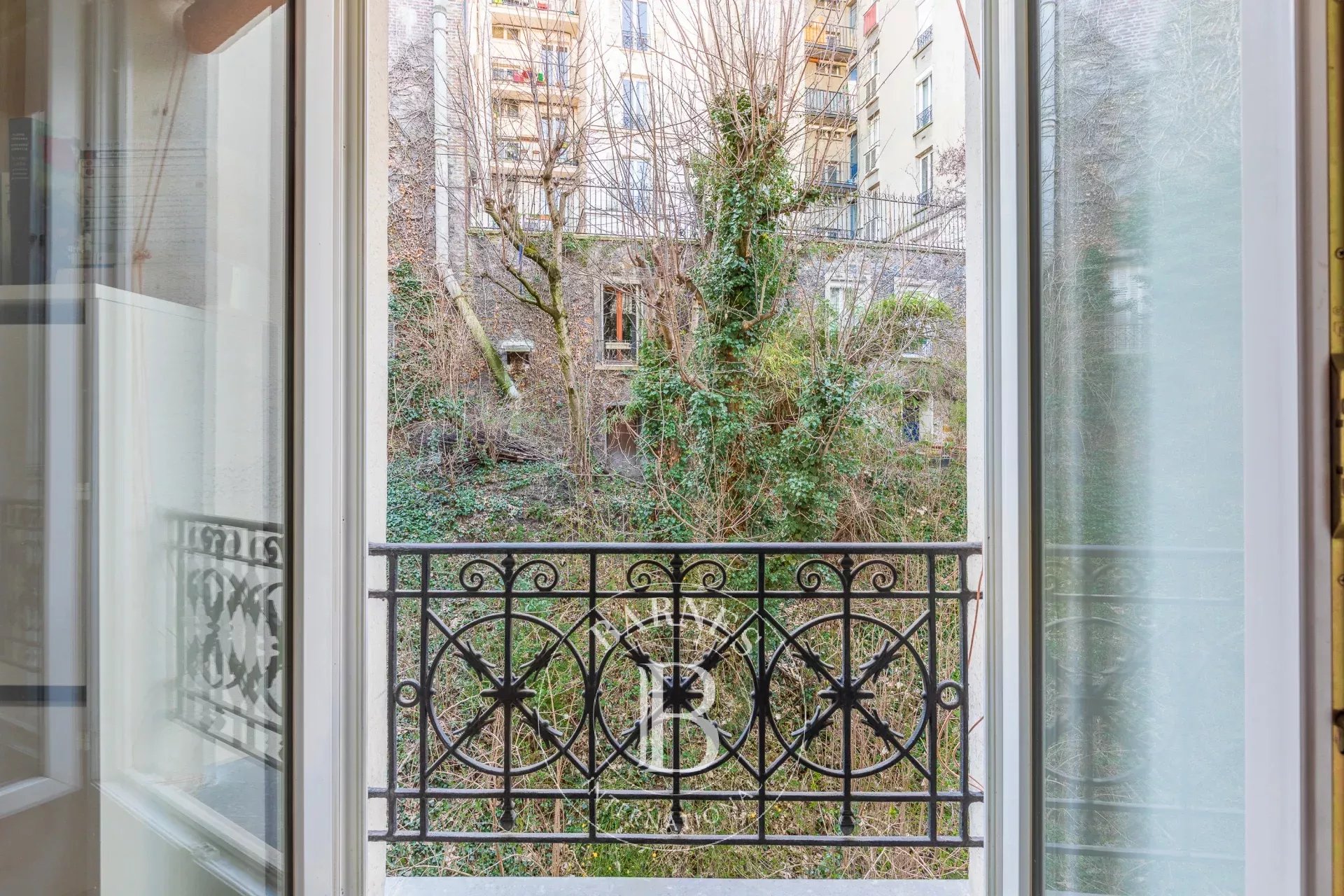 Daire Paris 18ème - picture 5