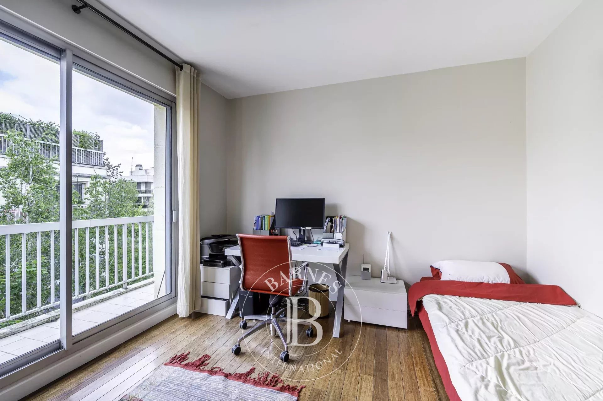 Daire Neuilly-sur-Seine - picture 19 title=