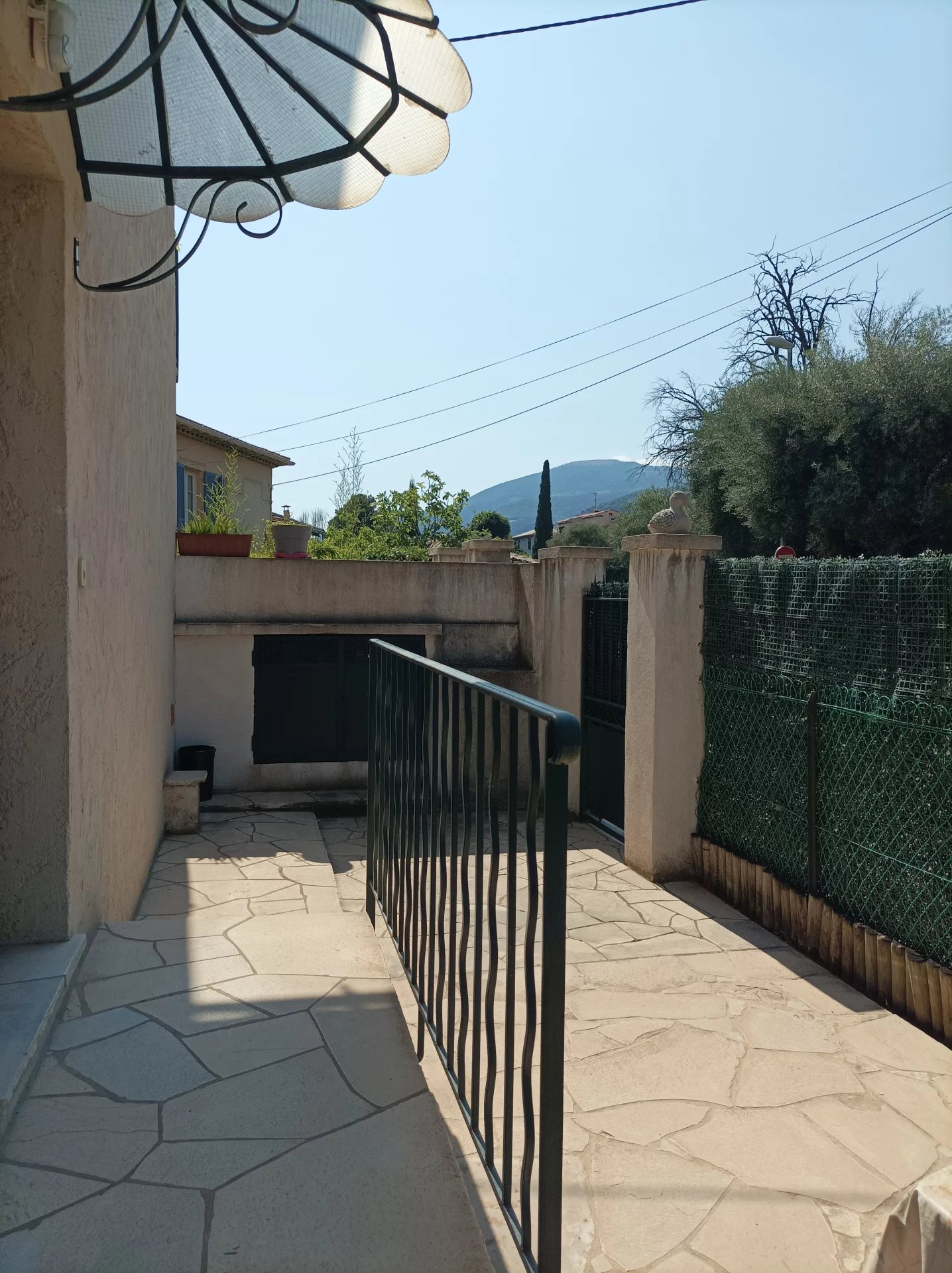 2P VIDE/VENCE