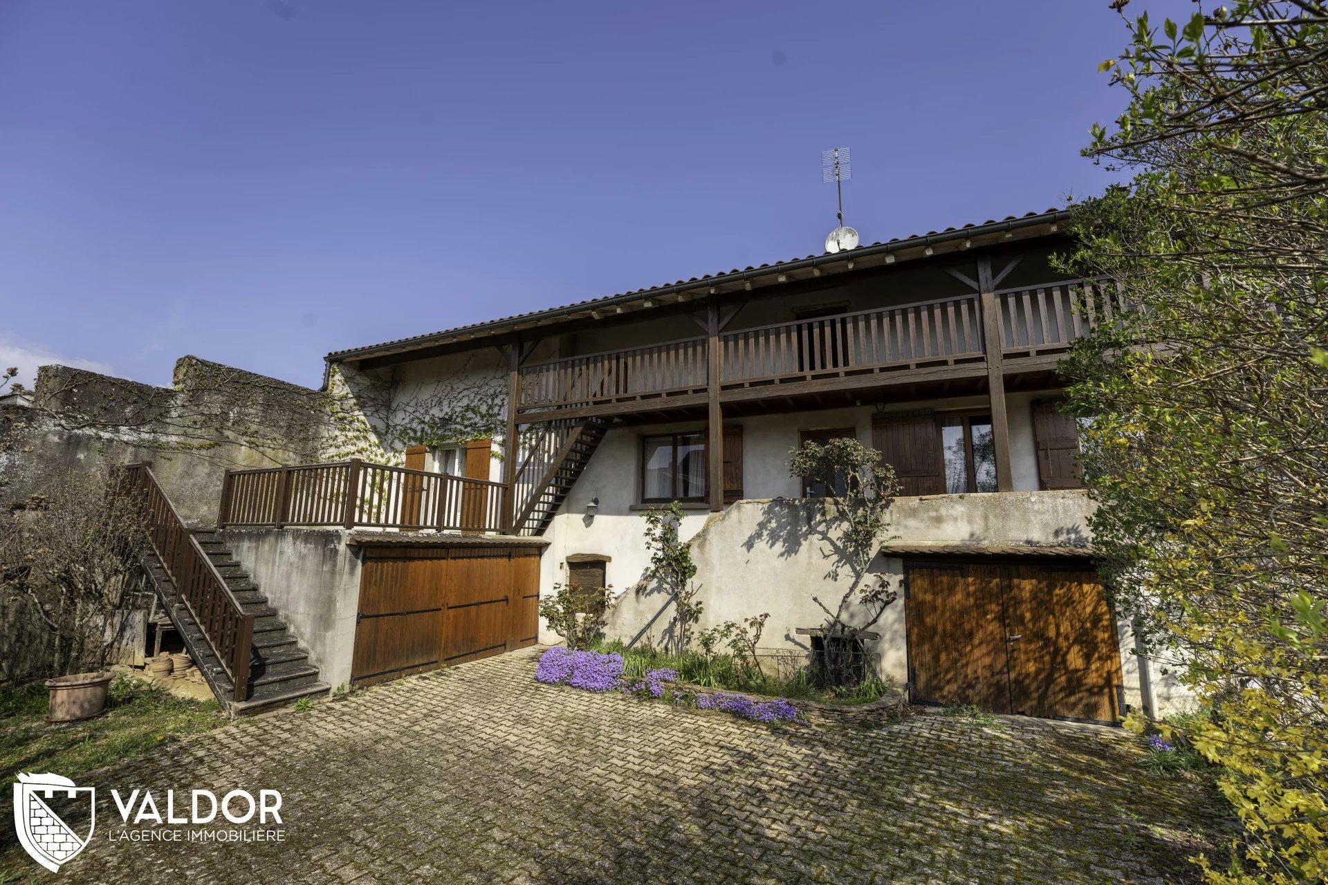 Maison Mâconnaise au calme Charnay-lès-Mâcon