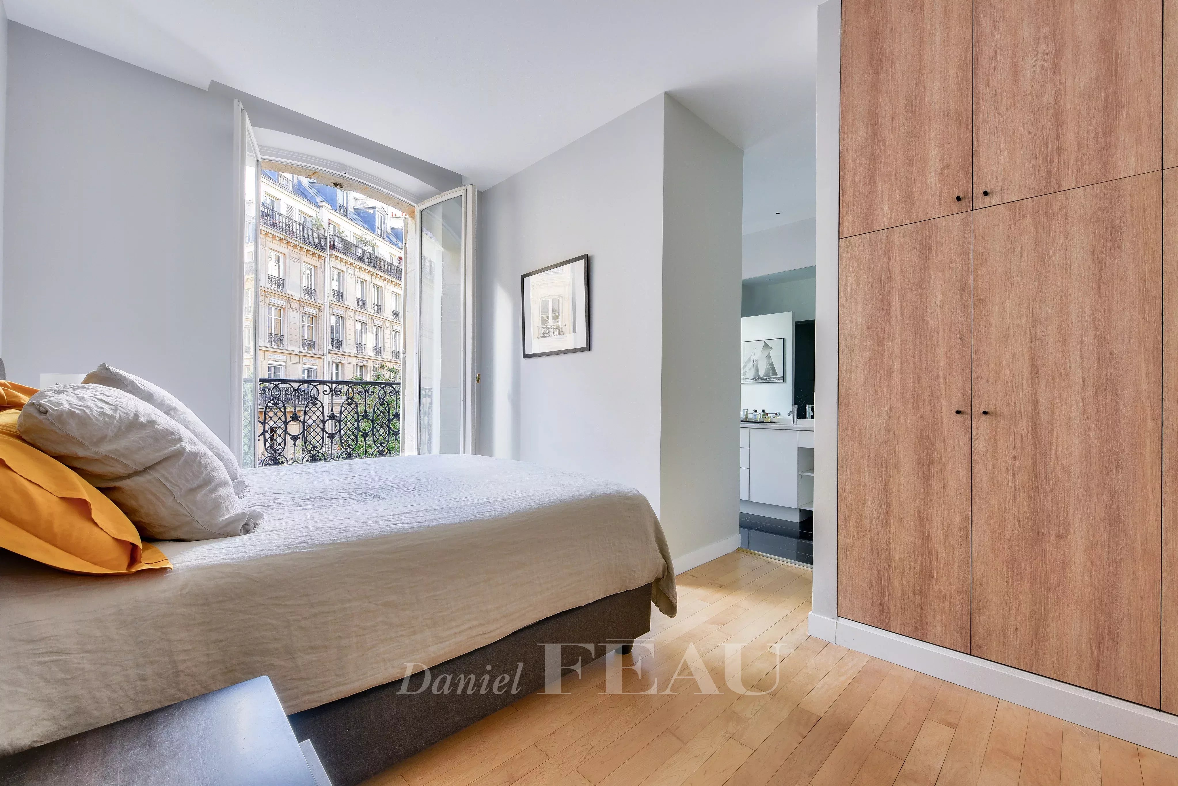 Rental Apartment Paris 9th