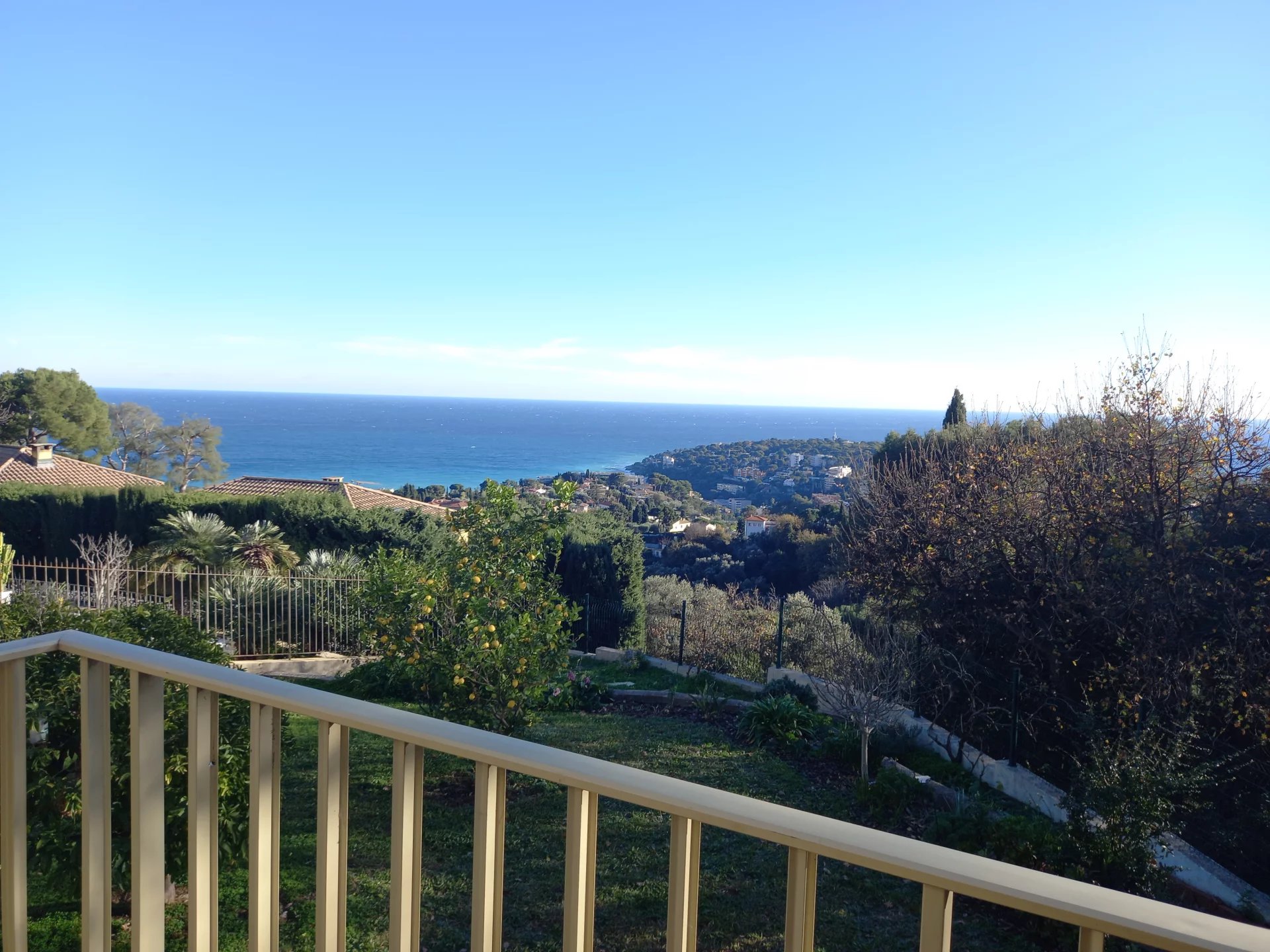 Belle villa avec vue mer et jardin à Roquebrune-Cap-Martin