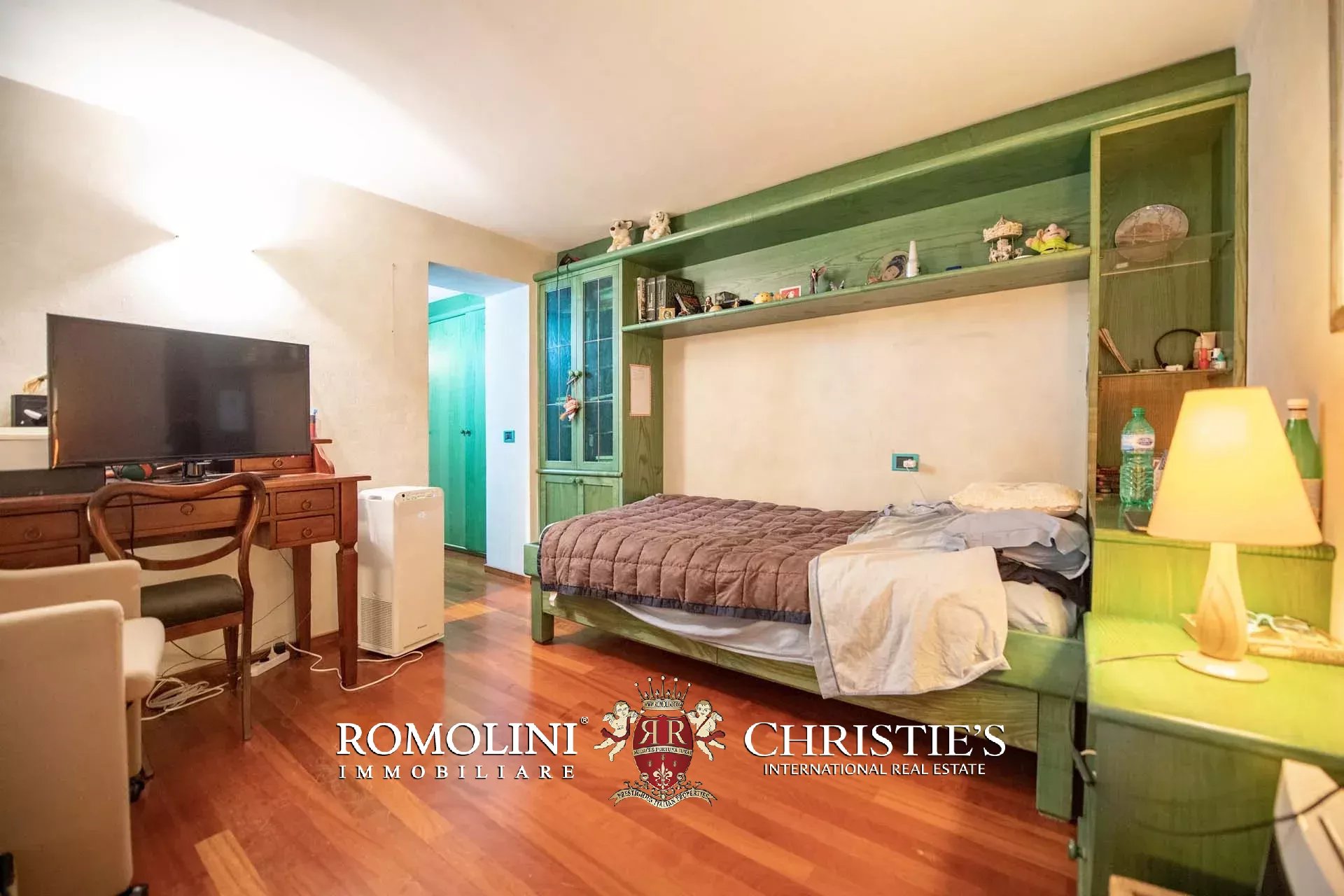 5 Bedroom Apartment/Flat's Image 10