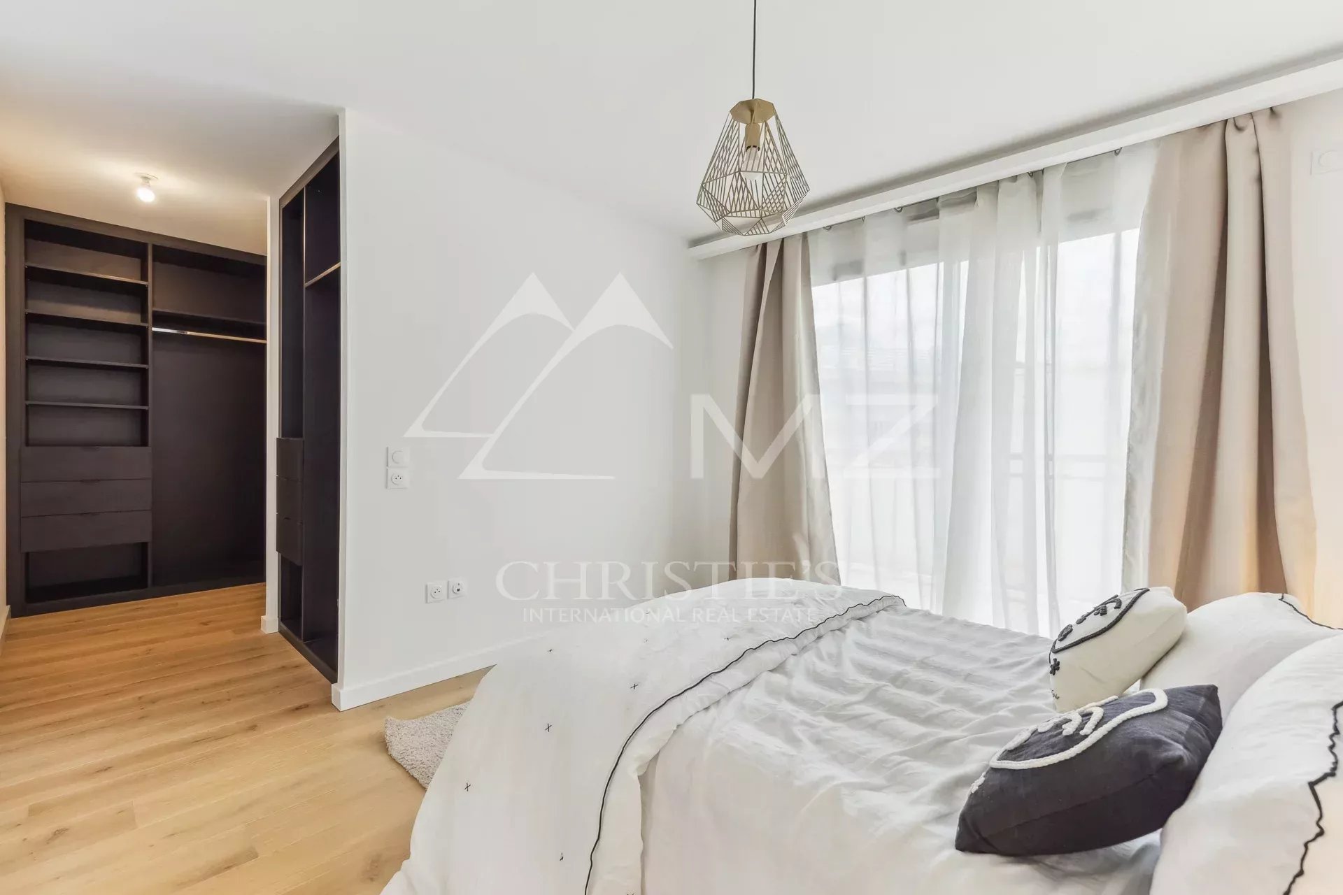 3 Bedroom Apartment/Flat's Image 5