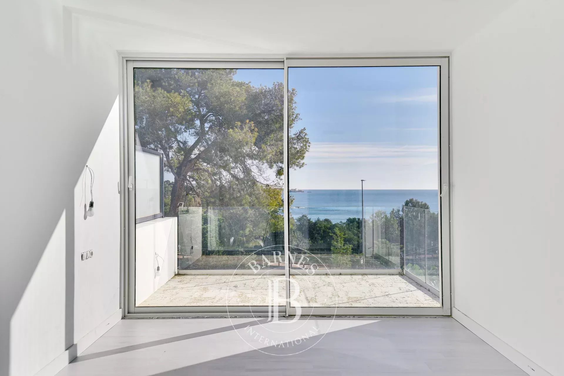 Fantastic newly built villa in Sant Antoni de Calonge with sea views on the Costa Brava. - picture 24