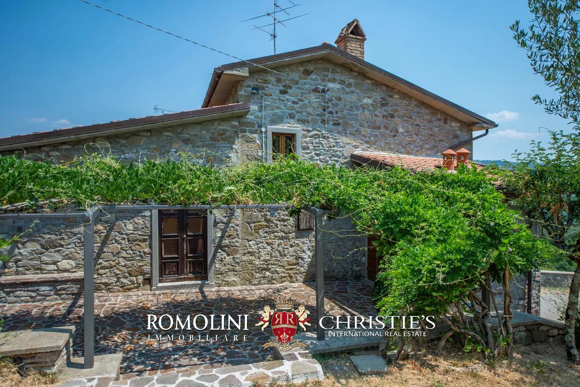 6 Bedroom Villa/Townhouse's Image 6