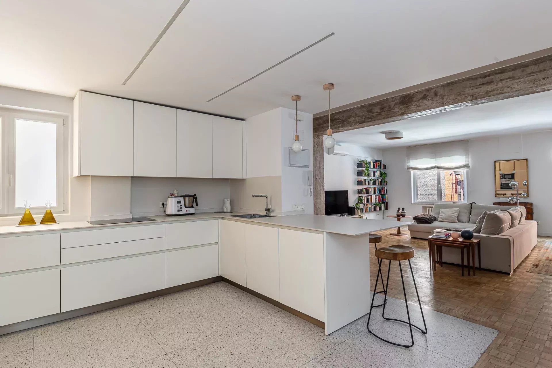 Madrid - Centro – Bright Renovated Exterior Apartment - picture 11
