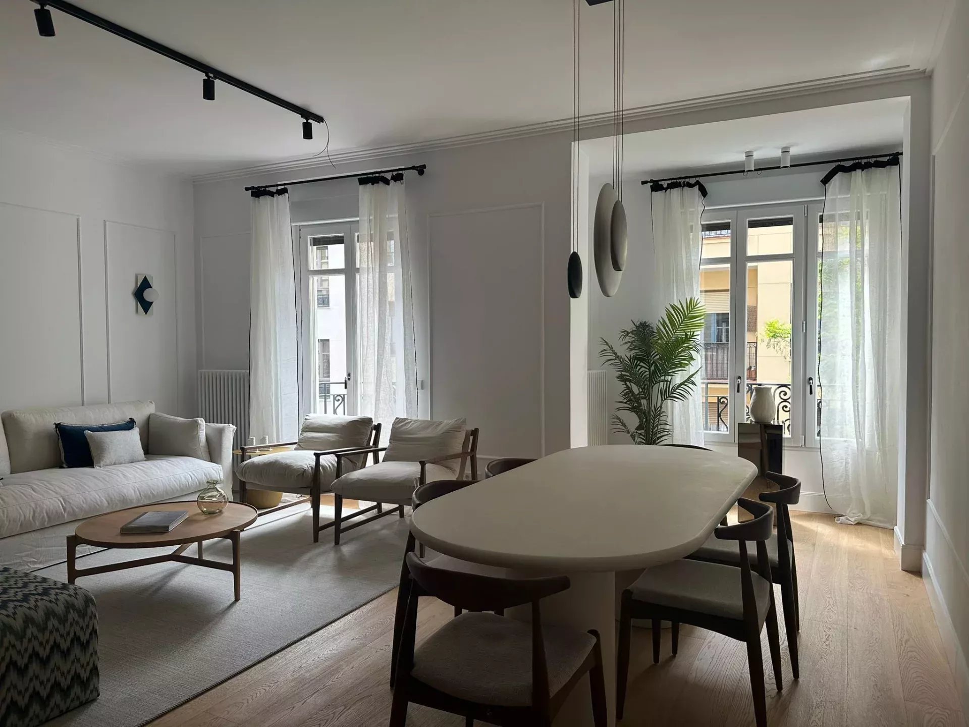 Brand new refurbished flat for sale in Chamberí - picture 14