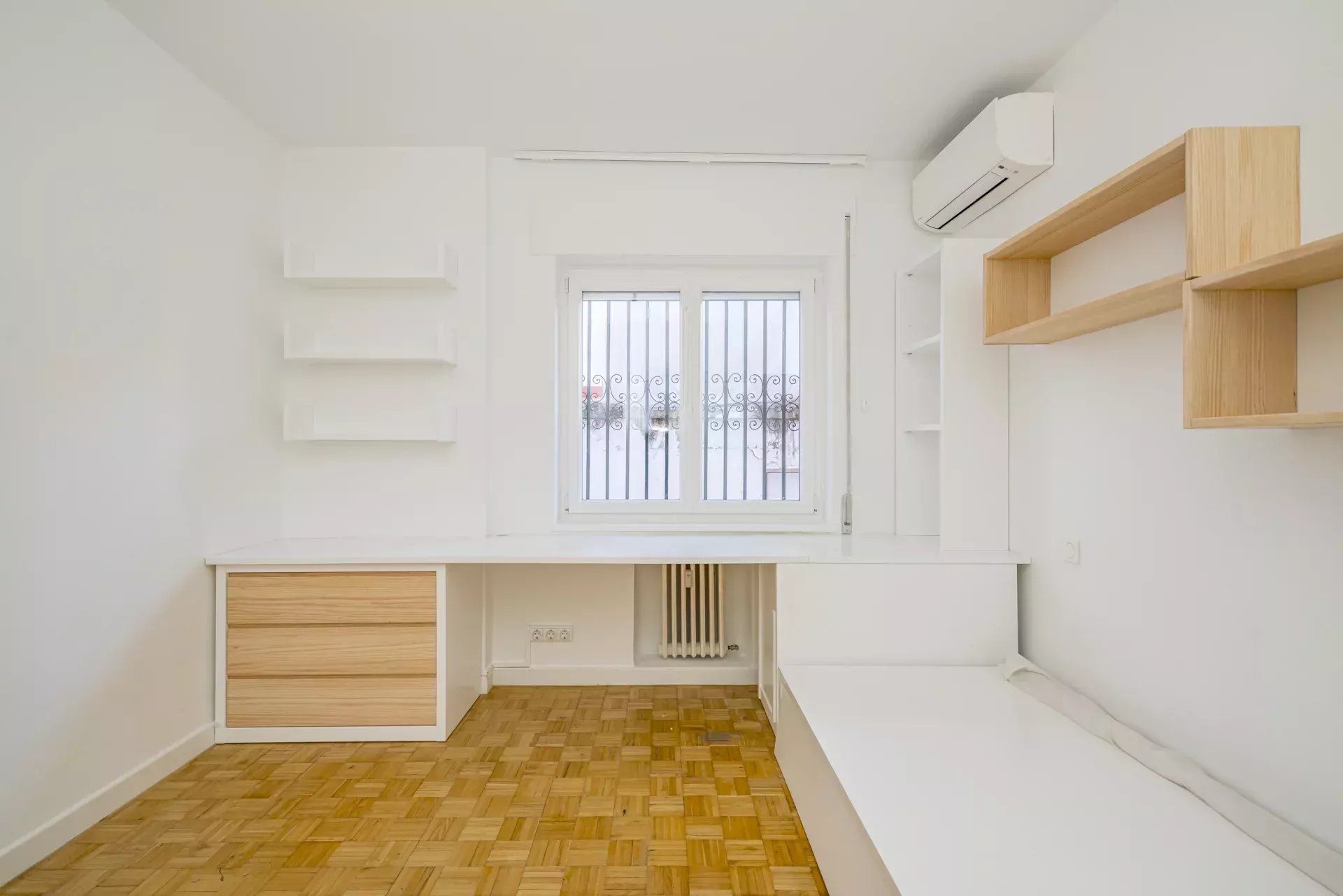 Madrid - Centro – Bright Renovated Exterior Apartment - picture 35