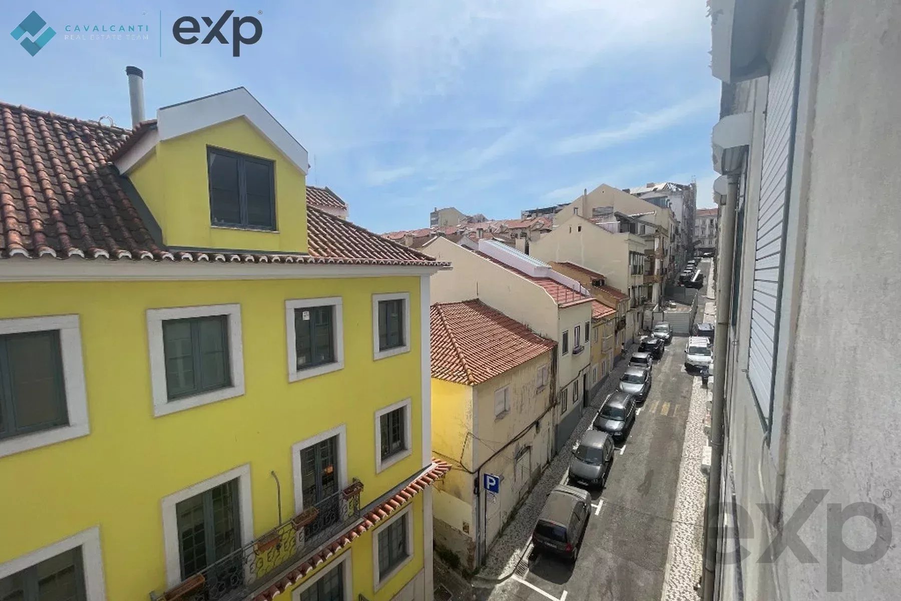 T2 WITH TEJO VIEW IN GRAÇA | AUTHENTIC CHARM IN THE HEART OF LISBON 87114945 image 15