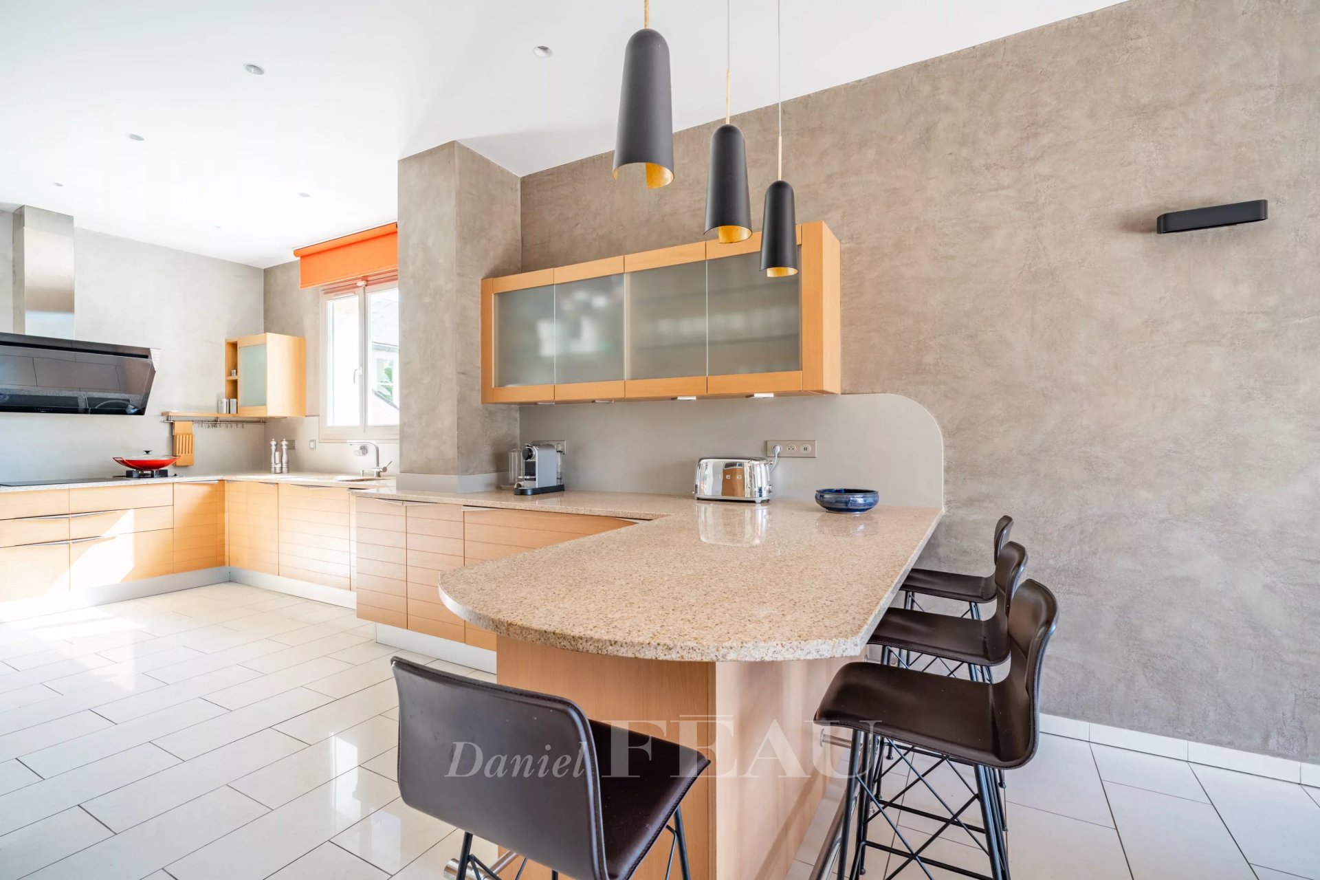 7 Bedroom Villa/Townhouse's Image 6