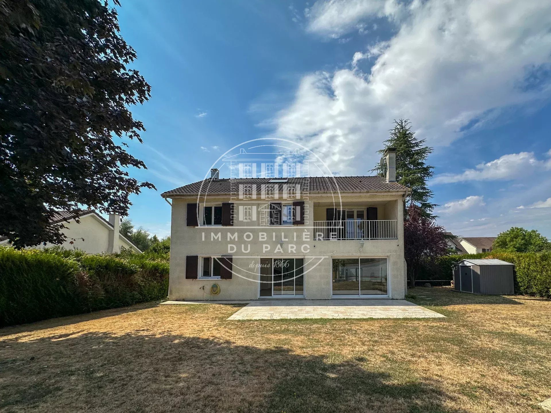 Agence immobilière de 