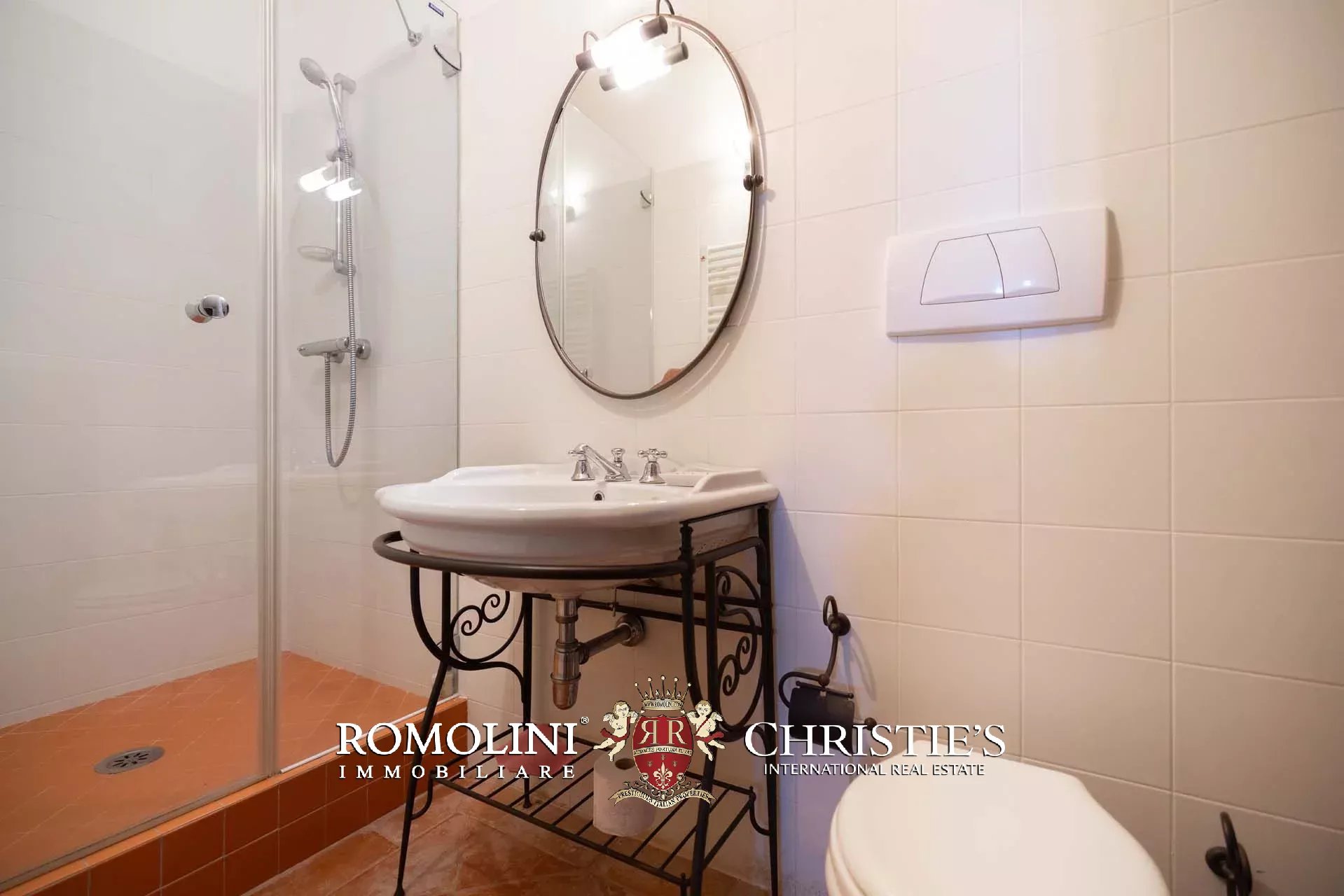 37 Bedroom Villa/Townhouse's Image 154