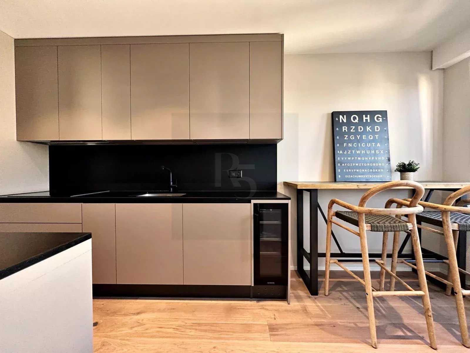Magnificent 4-room apartment in Champel — photo 1
