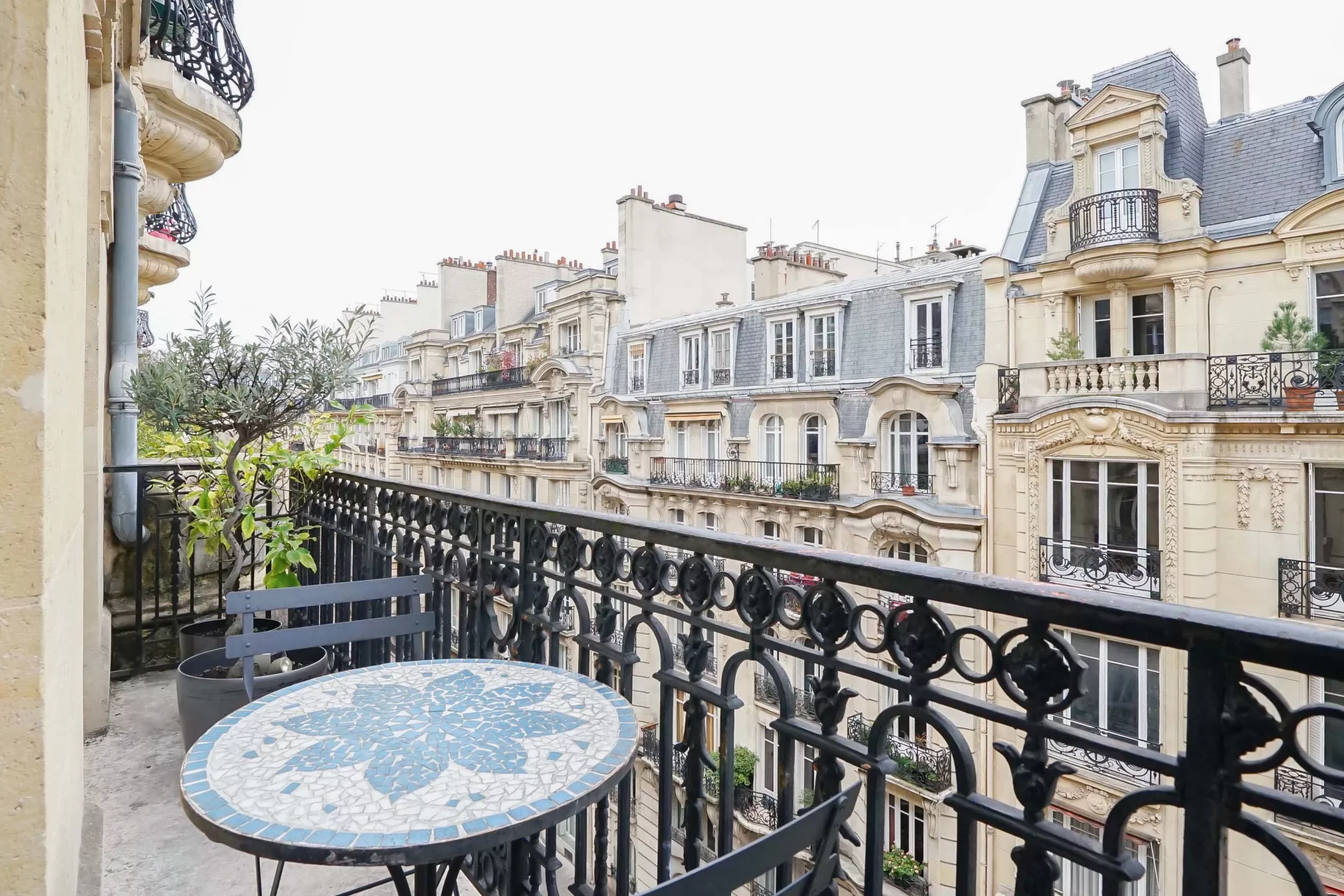 Paris 17e - THEODORE DE BANVILLE