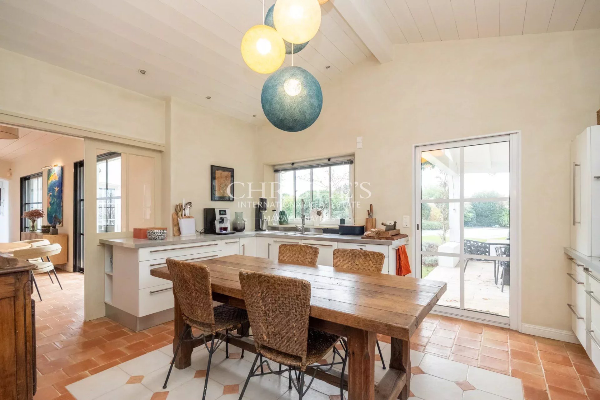 4 Bedroom Villa/Townhouse's Image 3