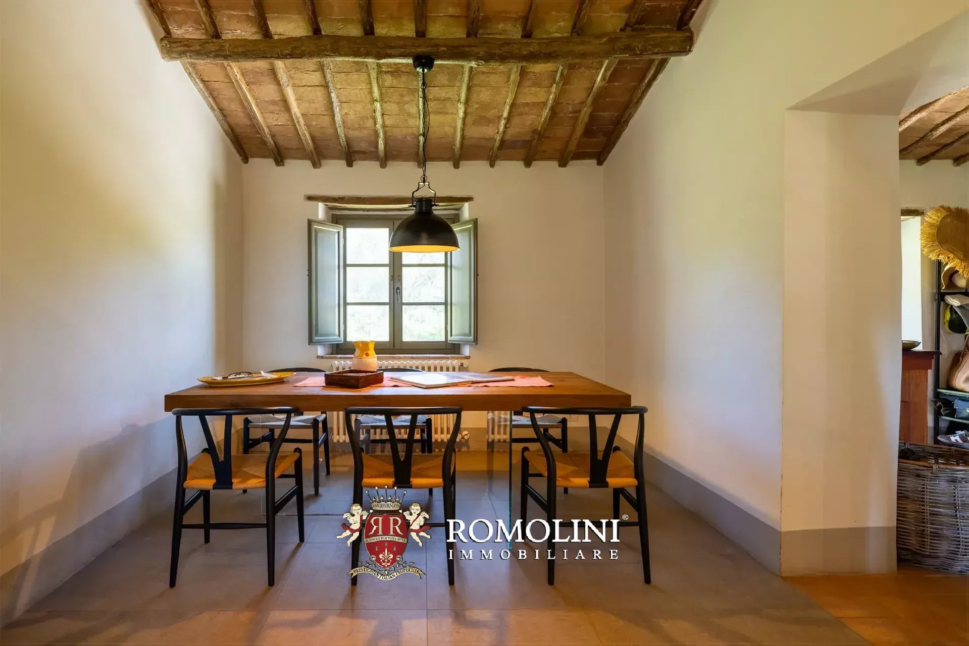 6 Bedroom Villa/Townhouse's Image 115