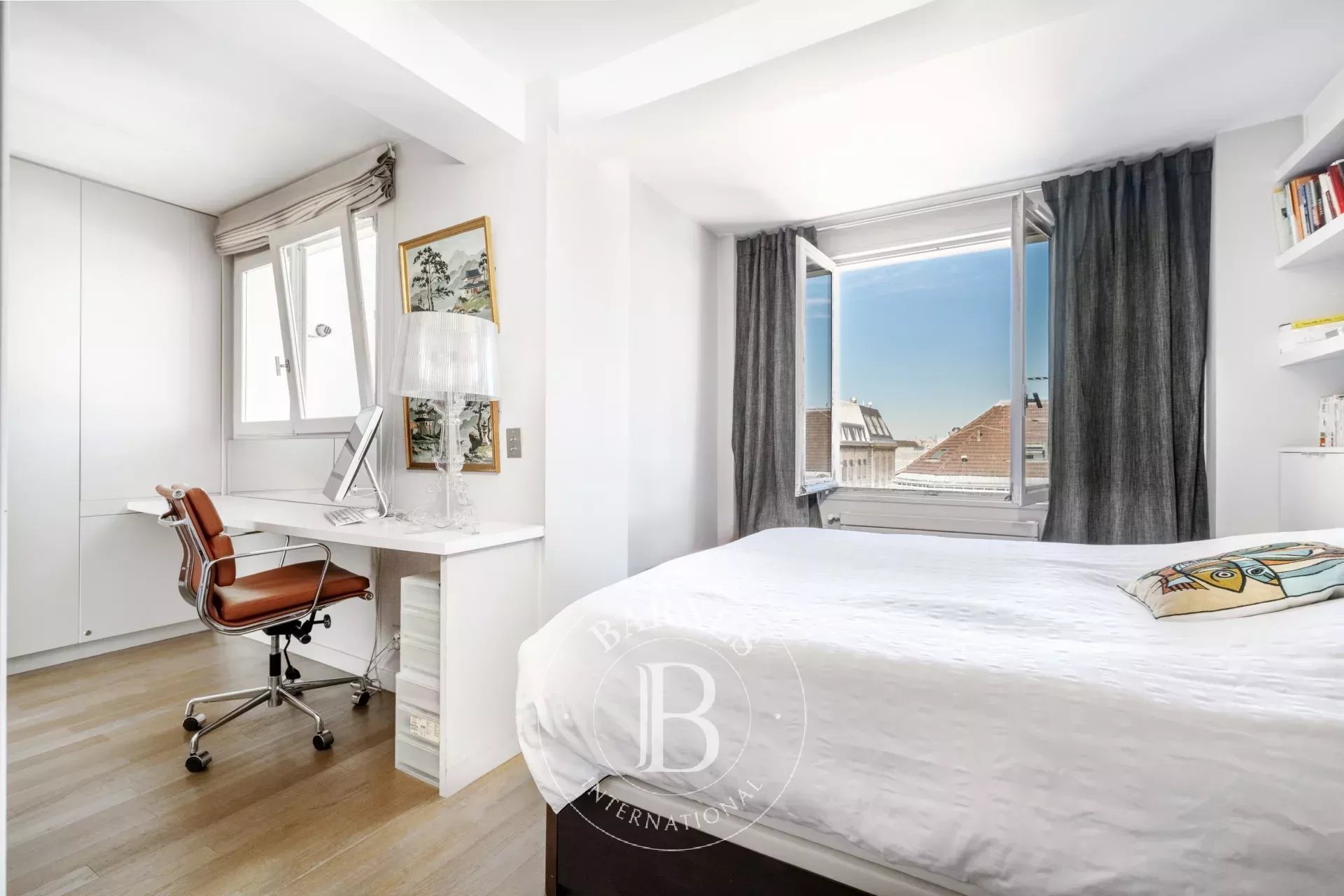 Daire Paris 3ème - picture 16