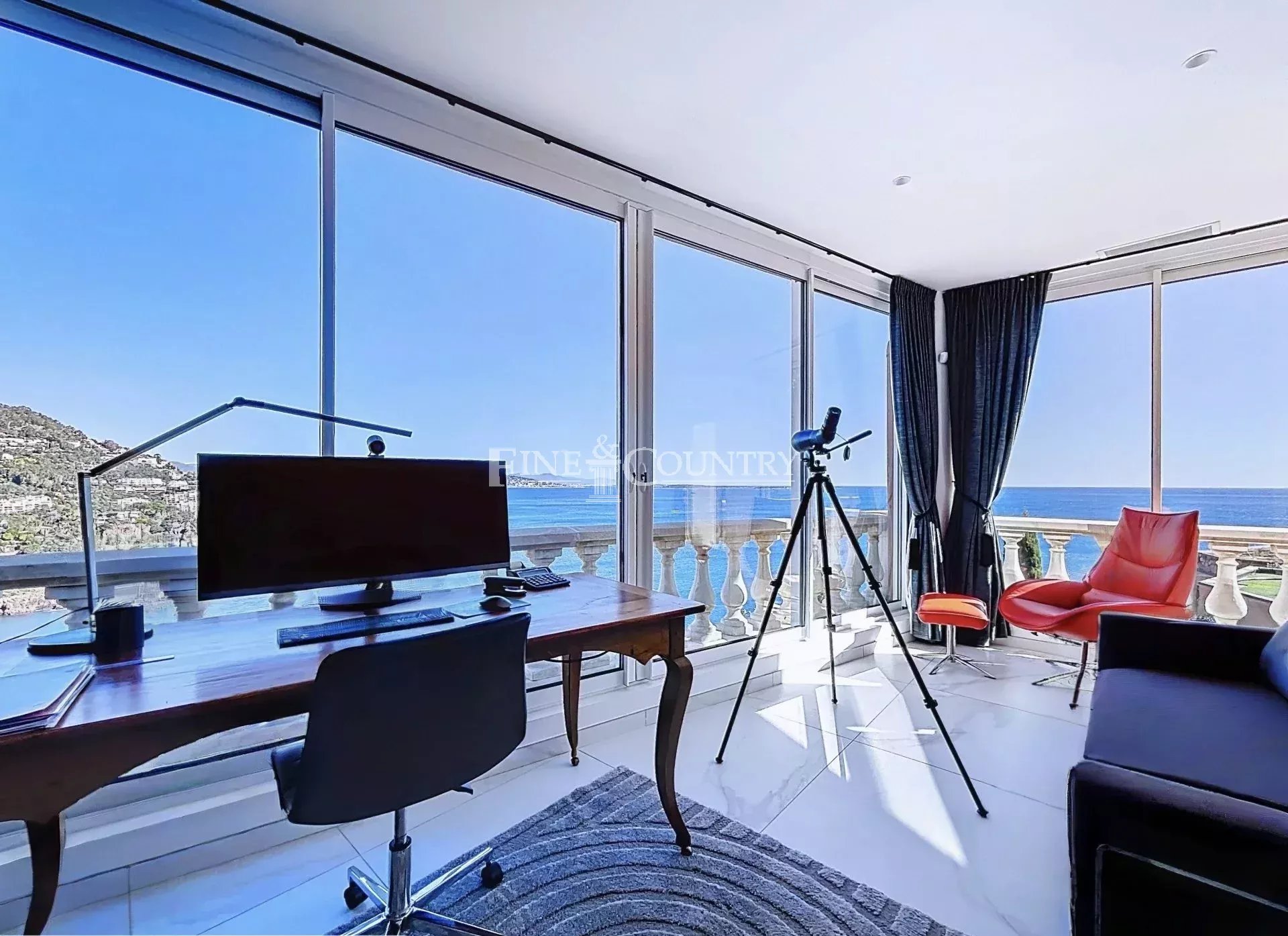 Photo of Sea View Apartment for sale in Theoule-sur-Mer