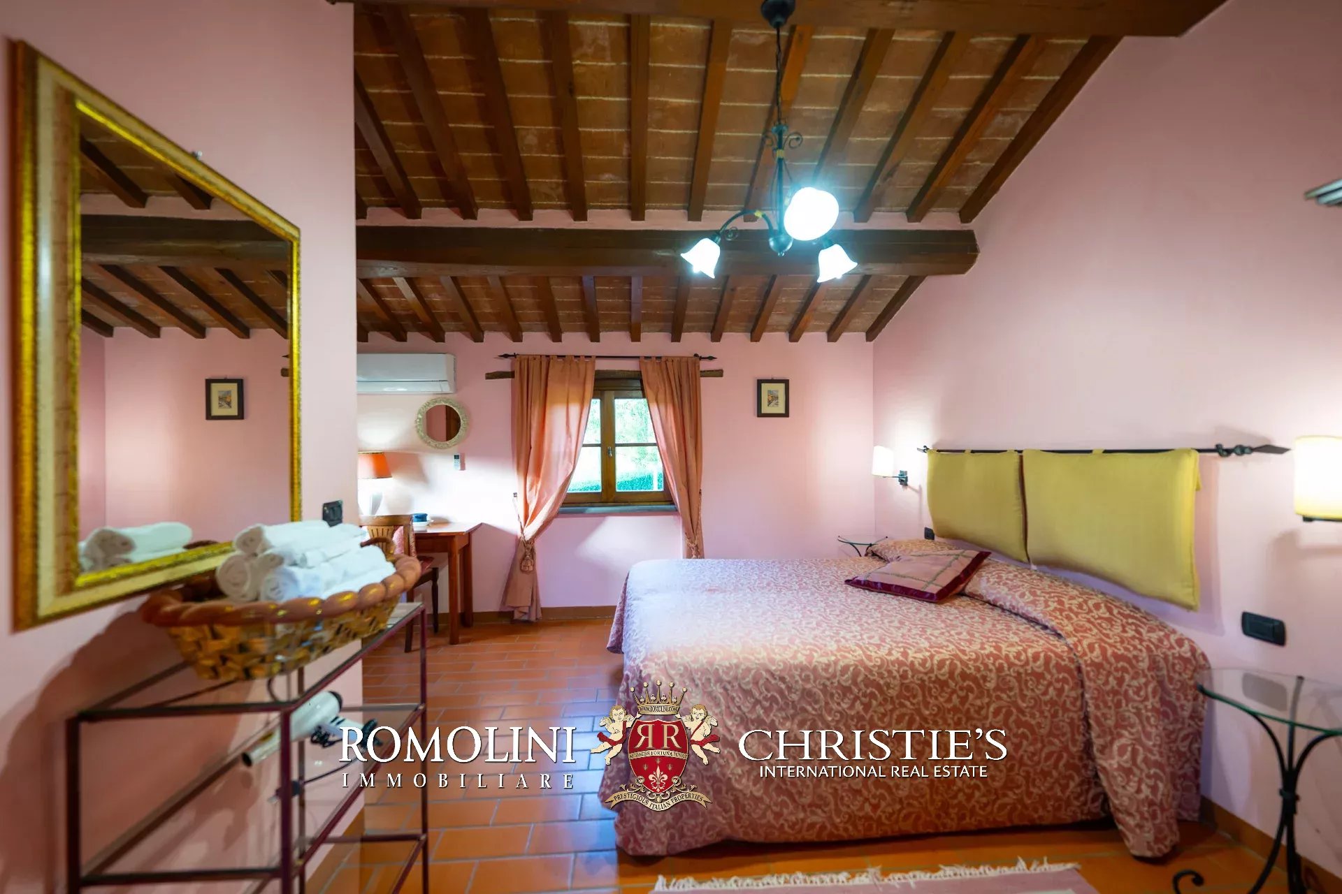 16 Bedroom Villa/Townhouse's Image 31