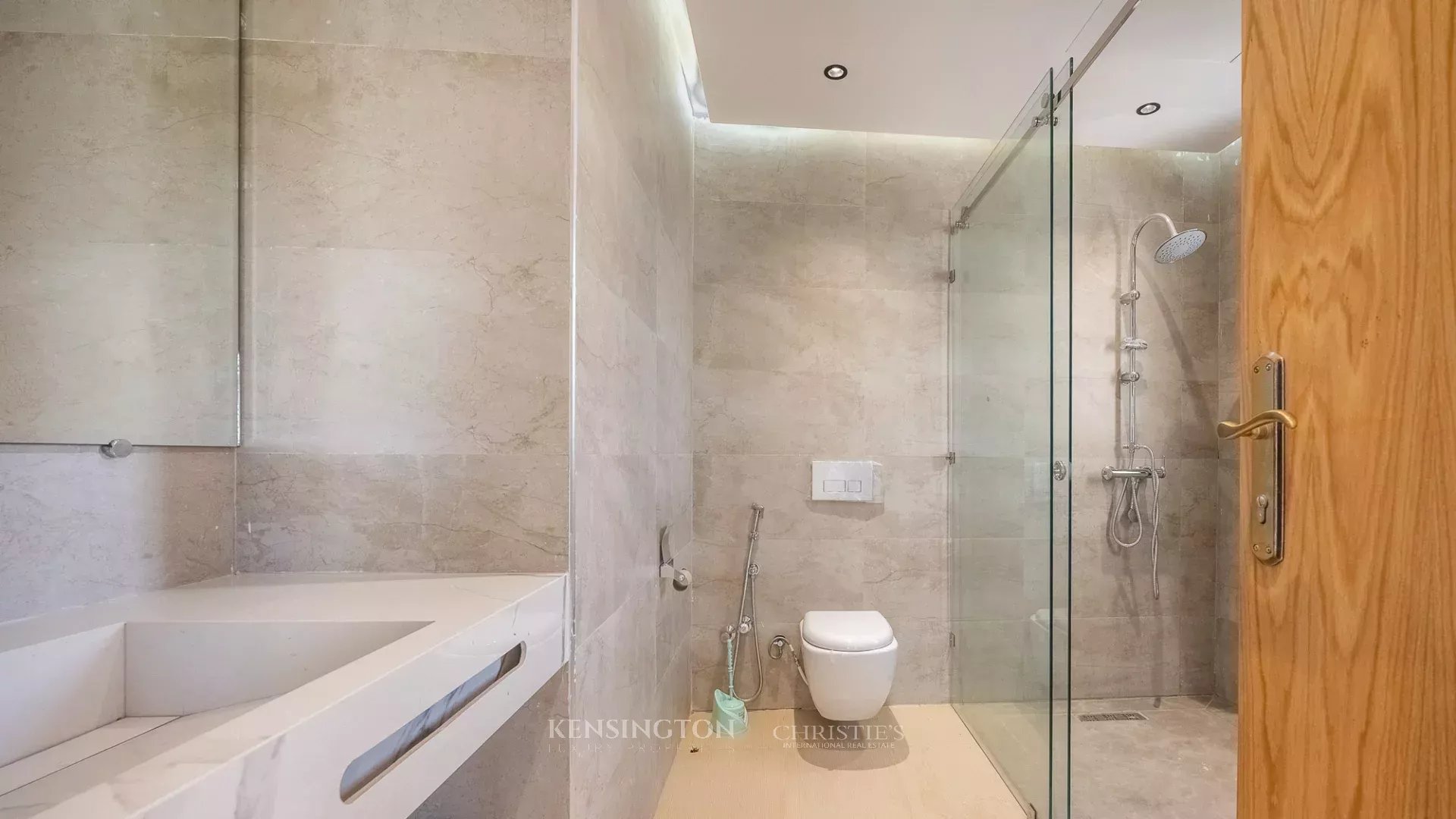 4 Bedroom Villa/Townhouse's Image 24
