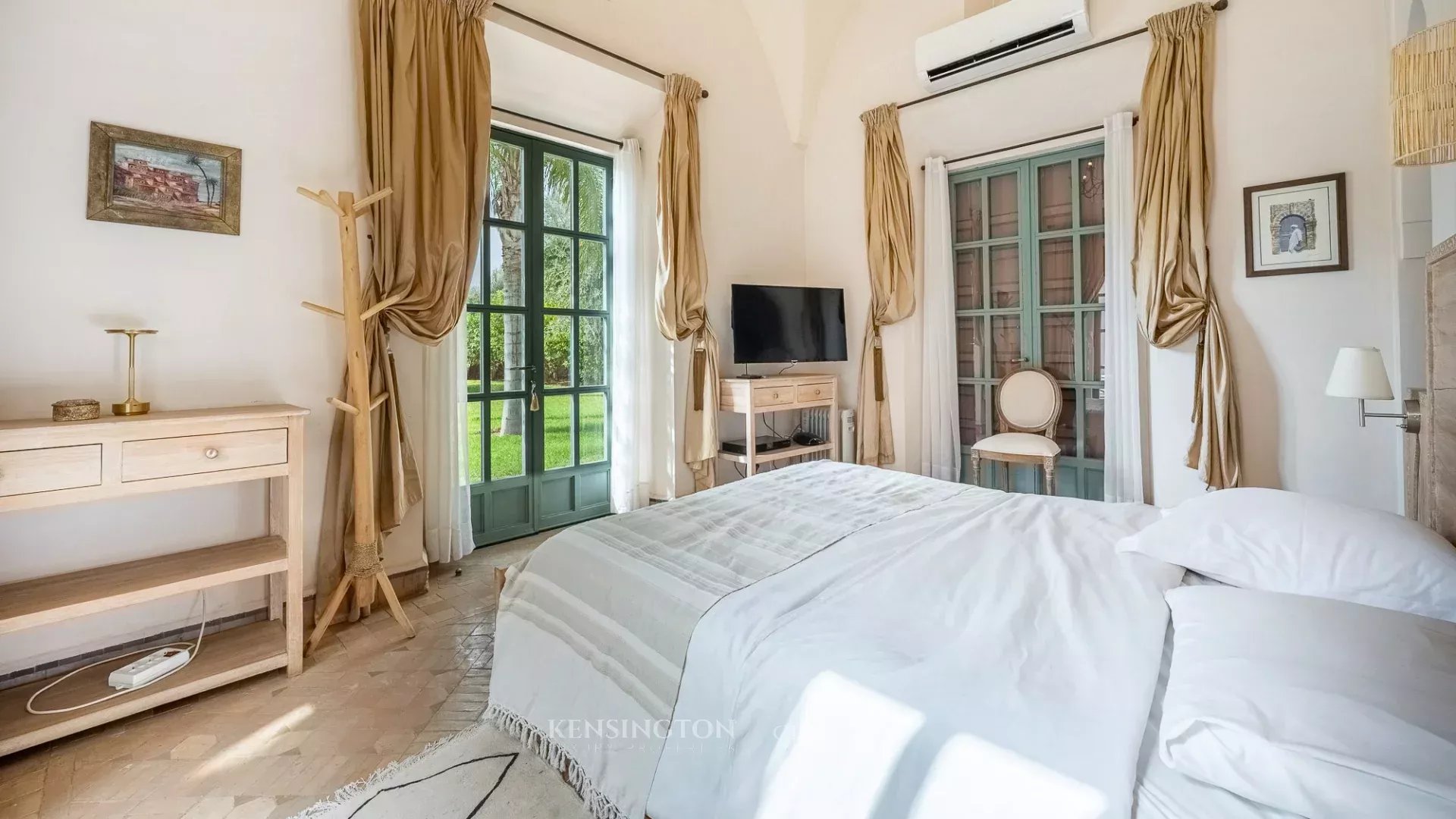 4 Bedroom Villa/Townhouse's Image 22