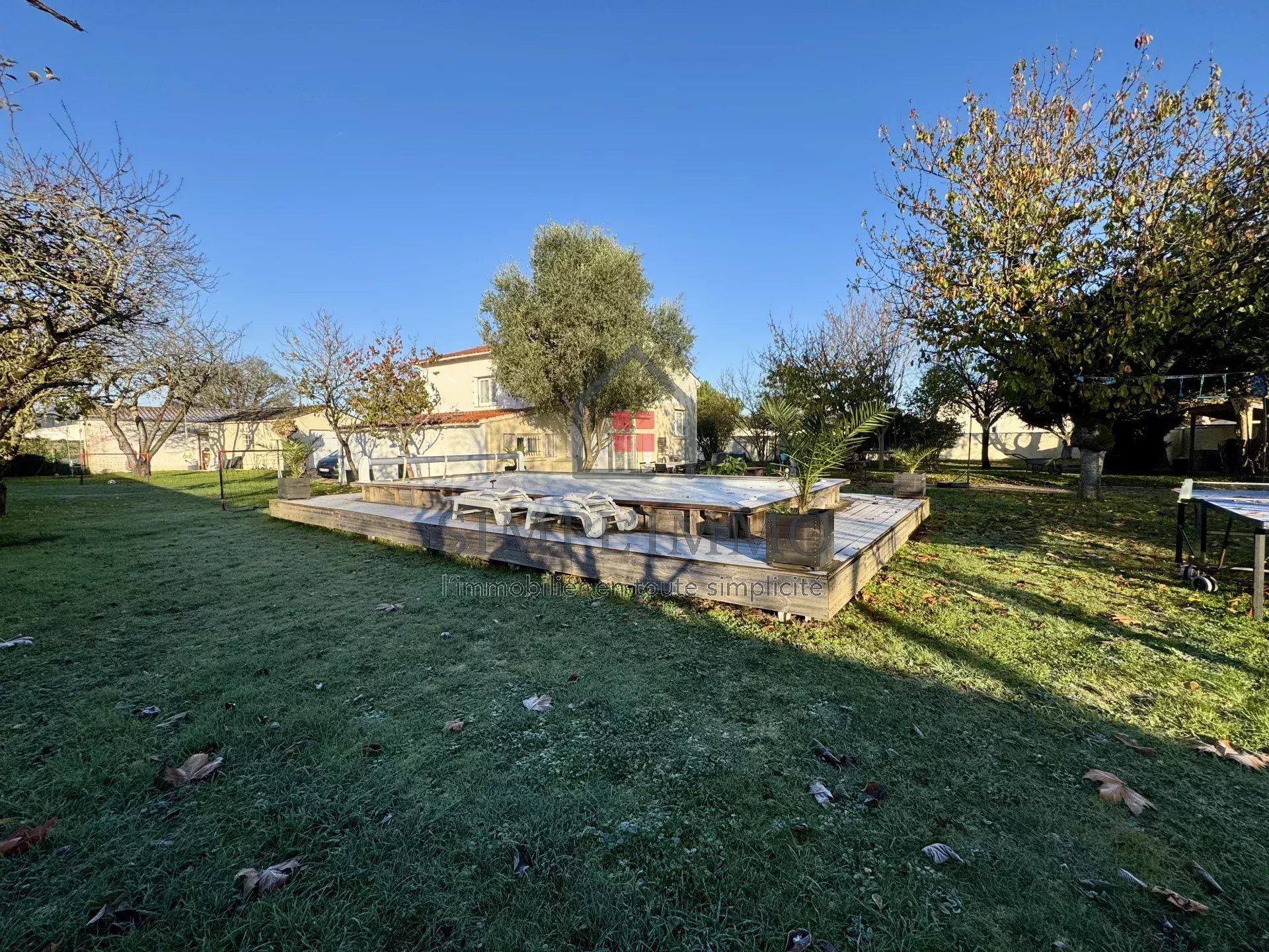 Agence immobilière de 