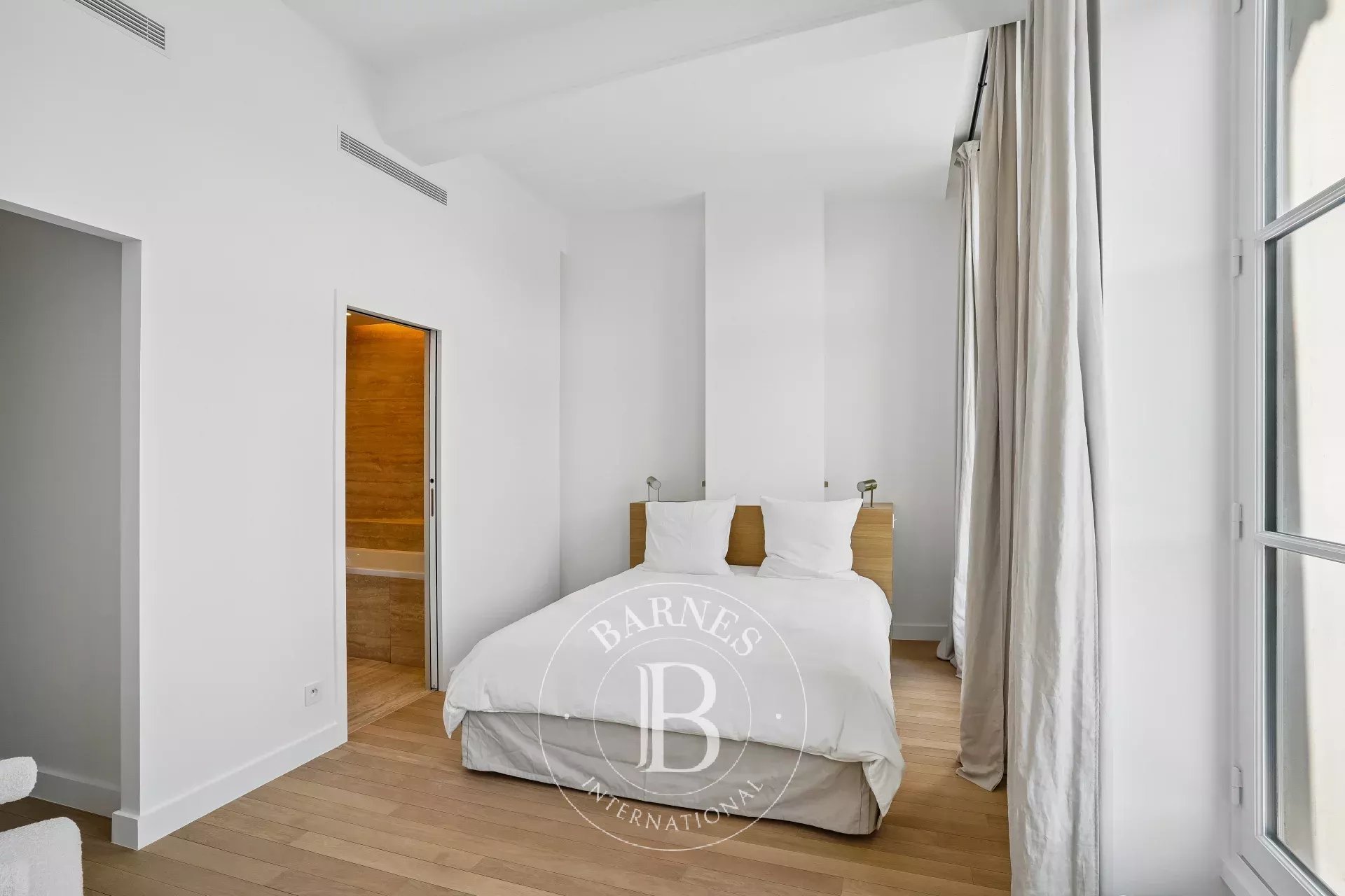 Paris  - Apartment 2 Bedrooms - picture 15