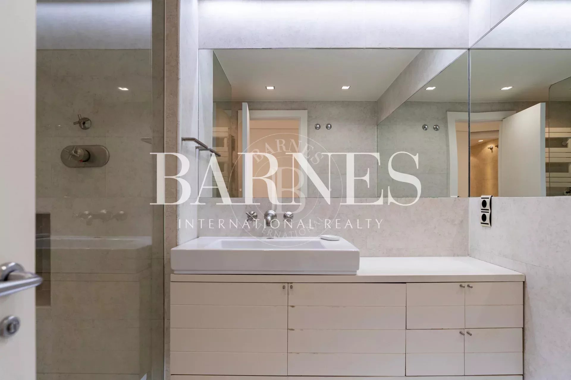 Daire Madrid - picture 22