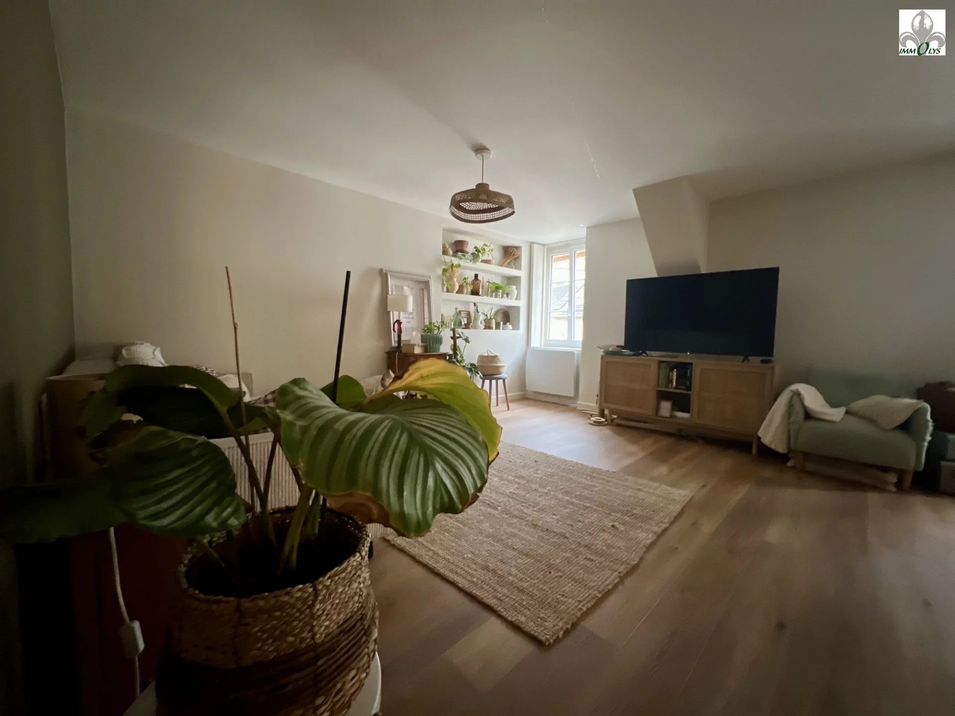 APPARTEMENT CLÉ EN MAIN CENTRE VILLE + GARAGE