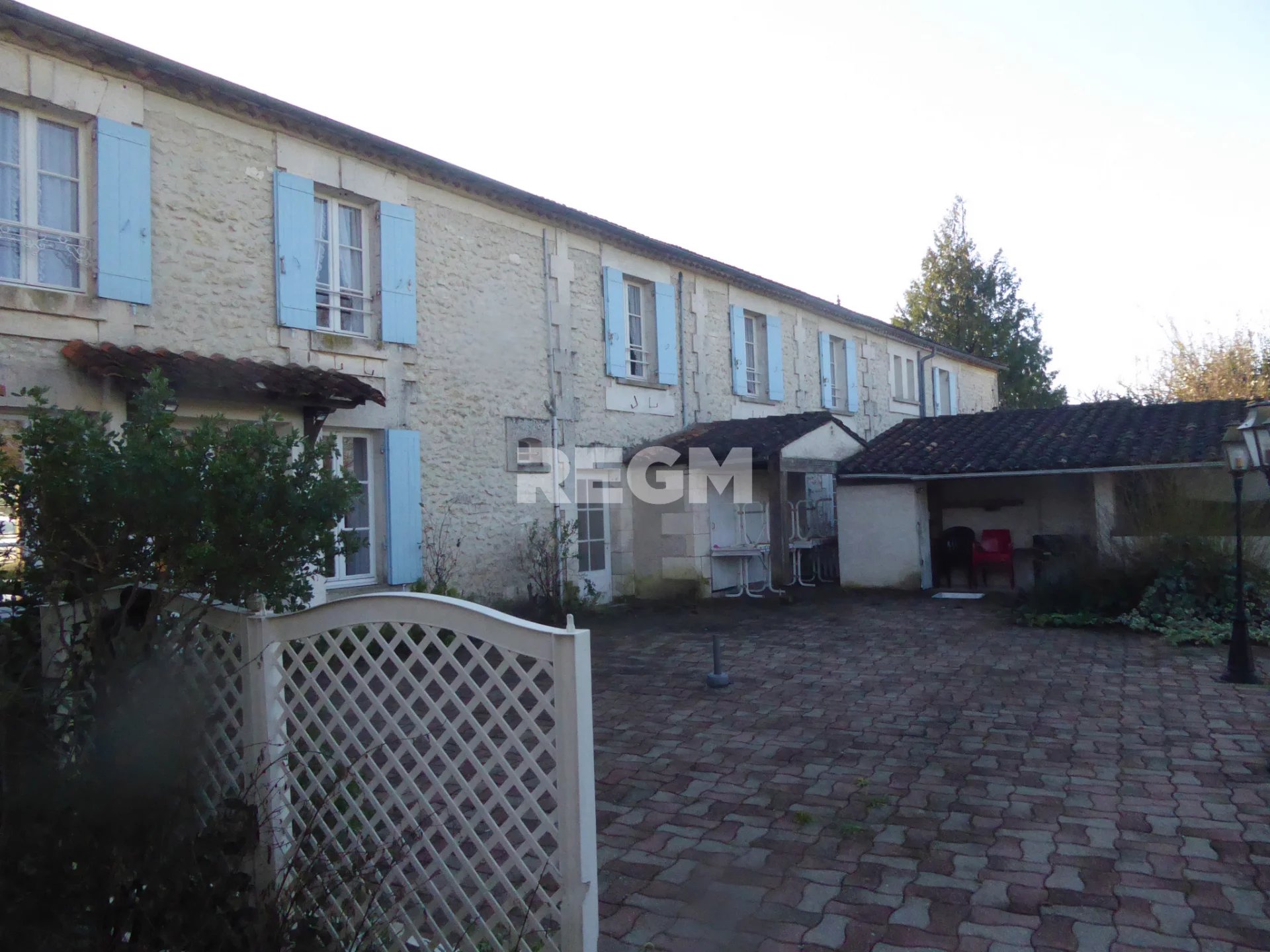 Vente Propriété Saint-Séverin