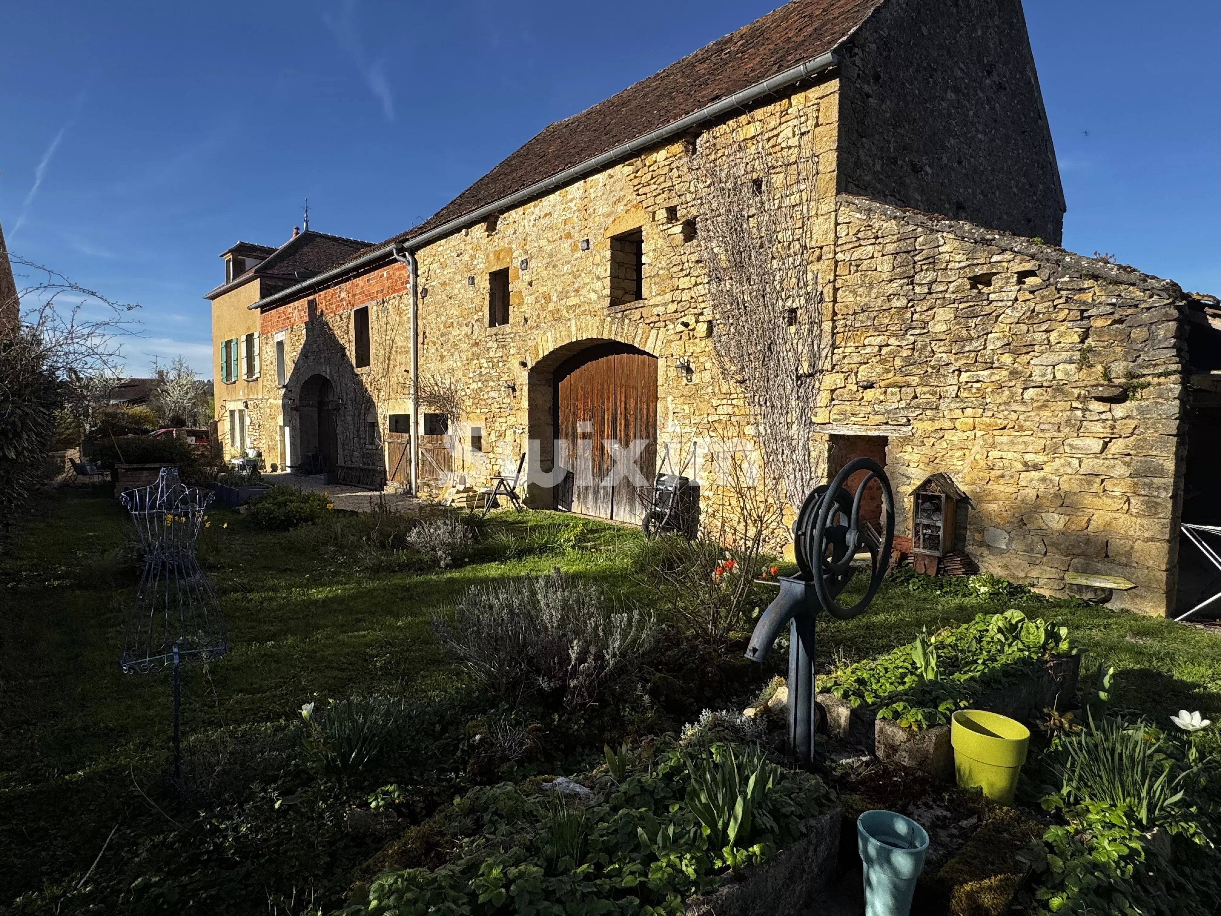 Agence immobilière de Swixim Avallon