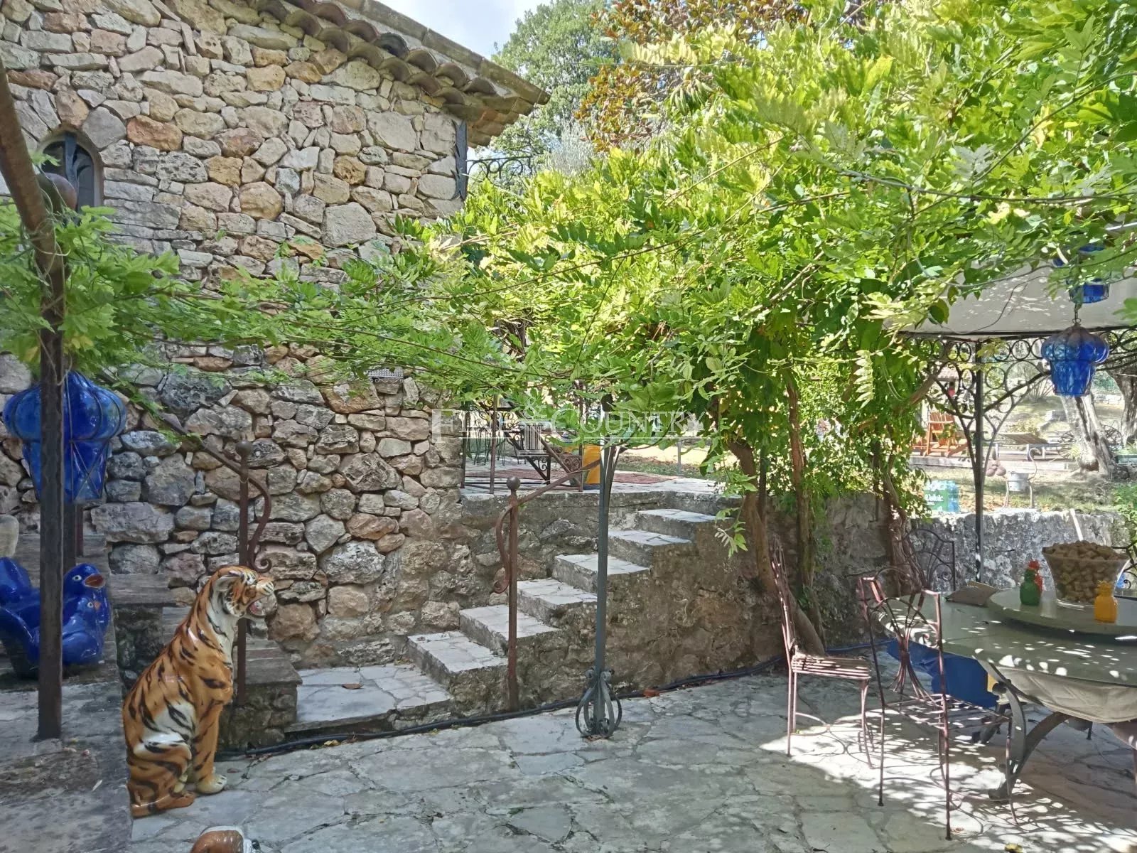 Photo of villa for sale in Opio