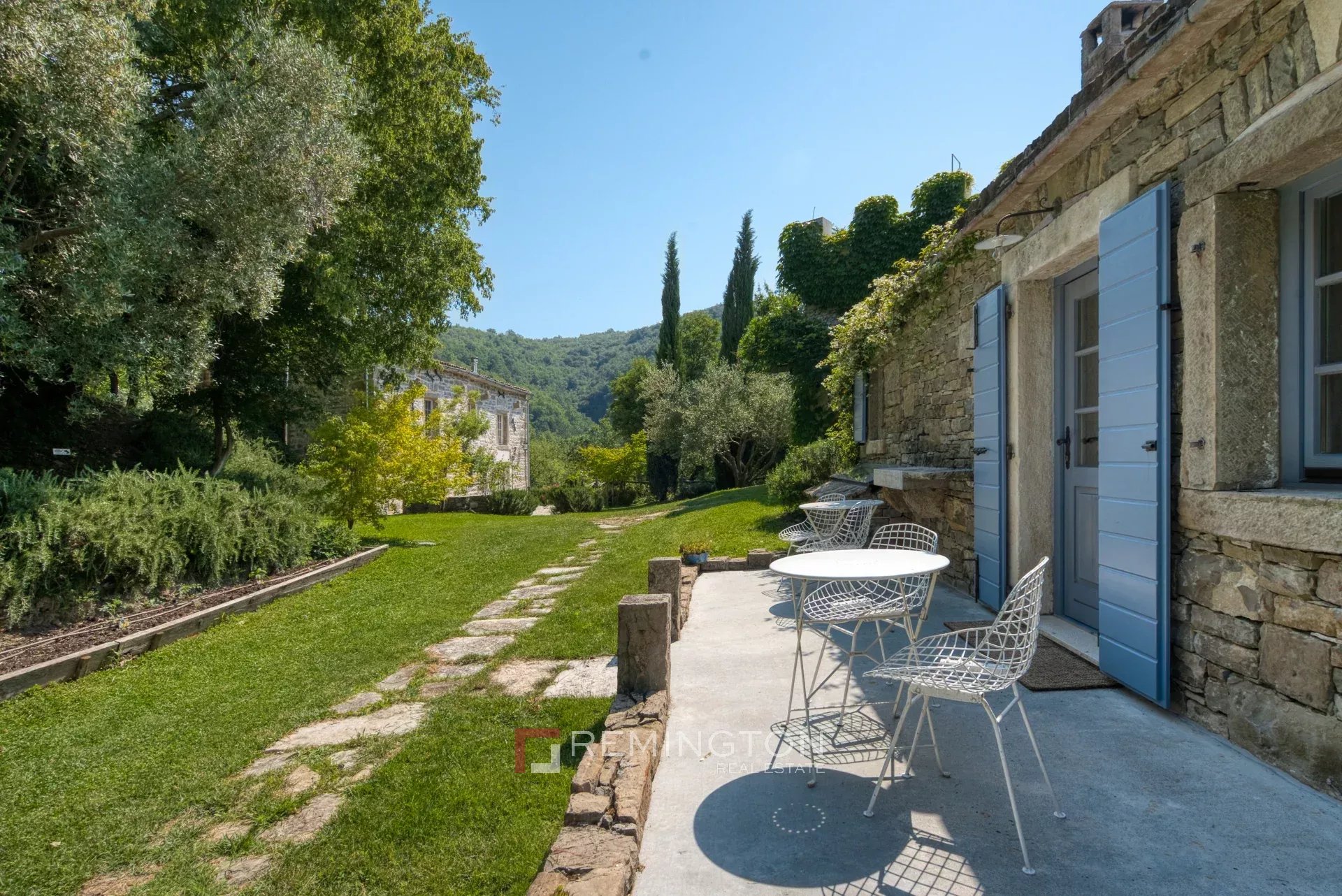 3 Bedroom Villa/Townhouse's Image 25