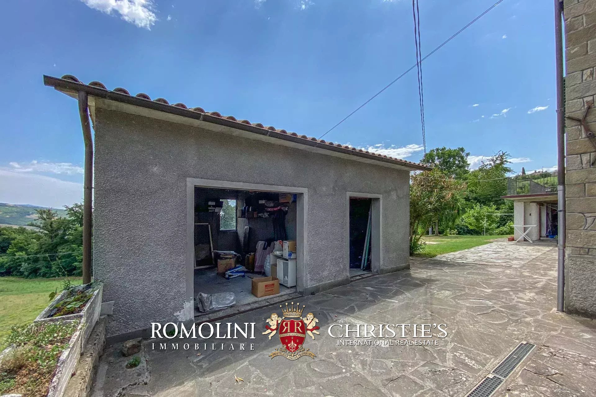 4 Bedroom Villa/Townhouse's Image 21