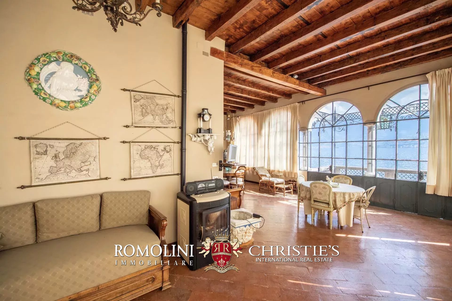 9 Bedroom Villa/Townhouse's Image 102