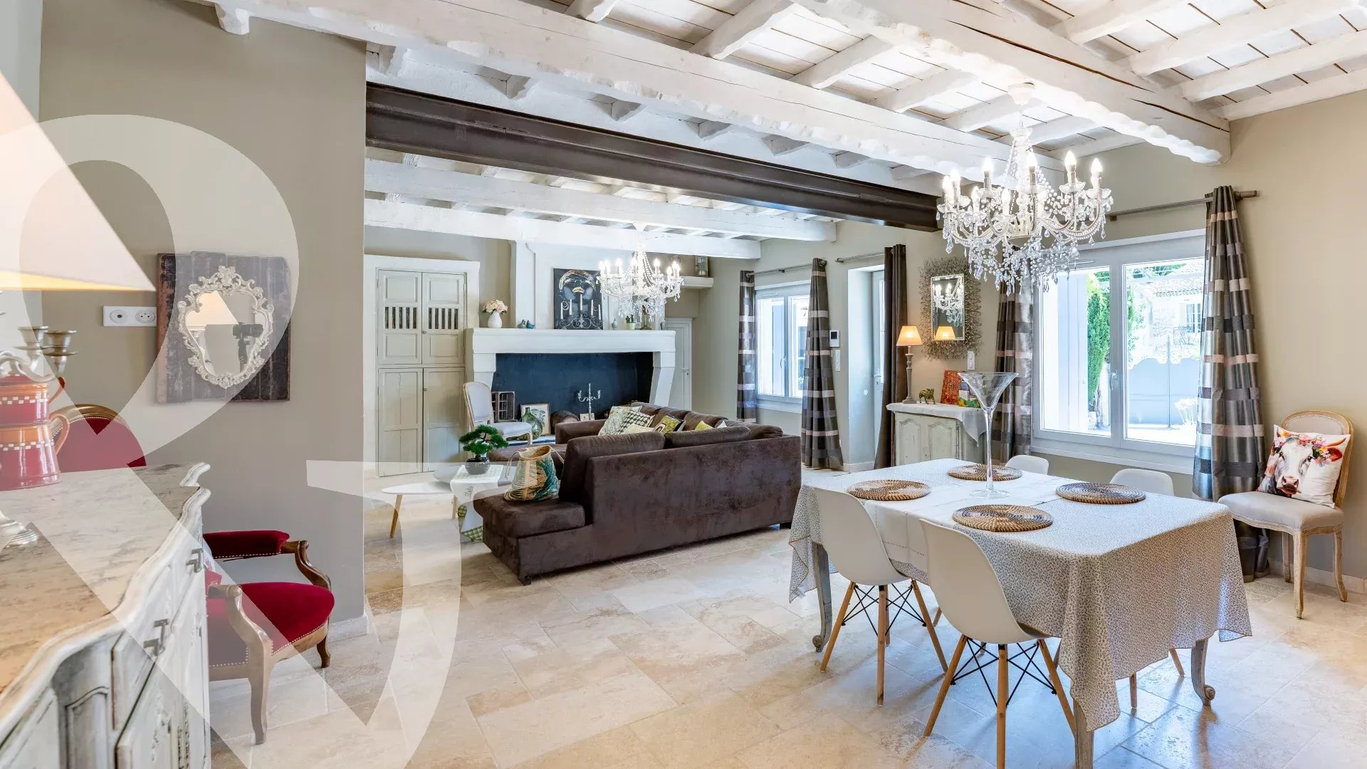 MAISON DE VILLAGE EN PIERRE