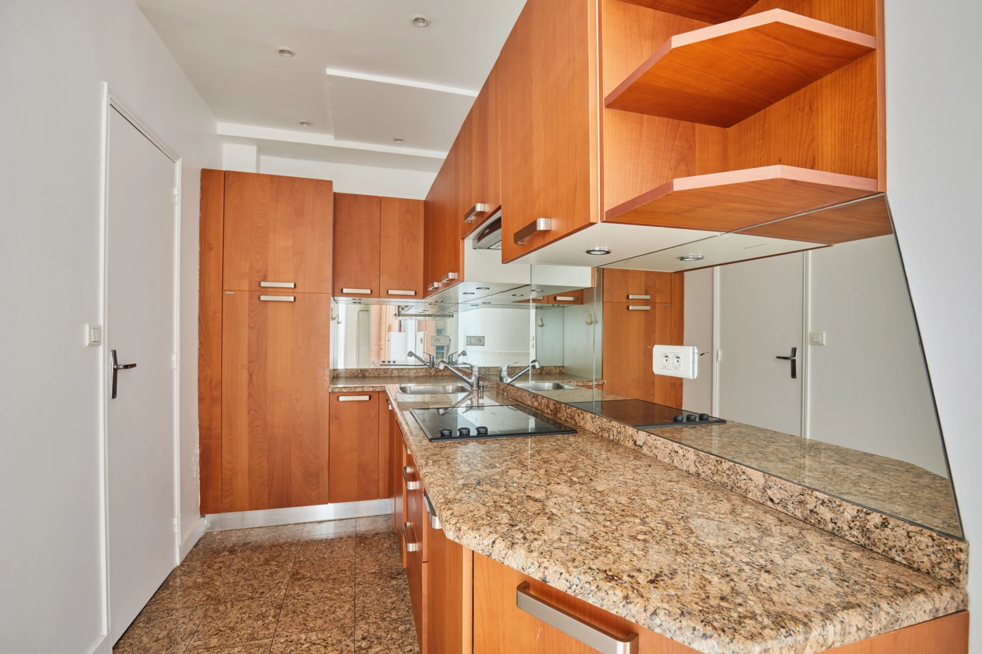 1 Bedroom Apartment/Flat's Image 5