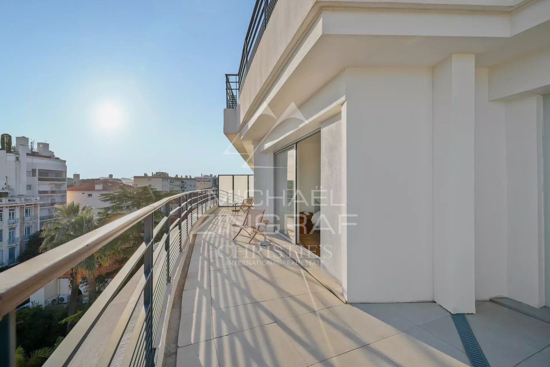 2 Bedroom Villa/Townhouse's Image 9