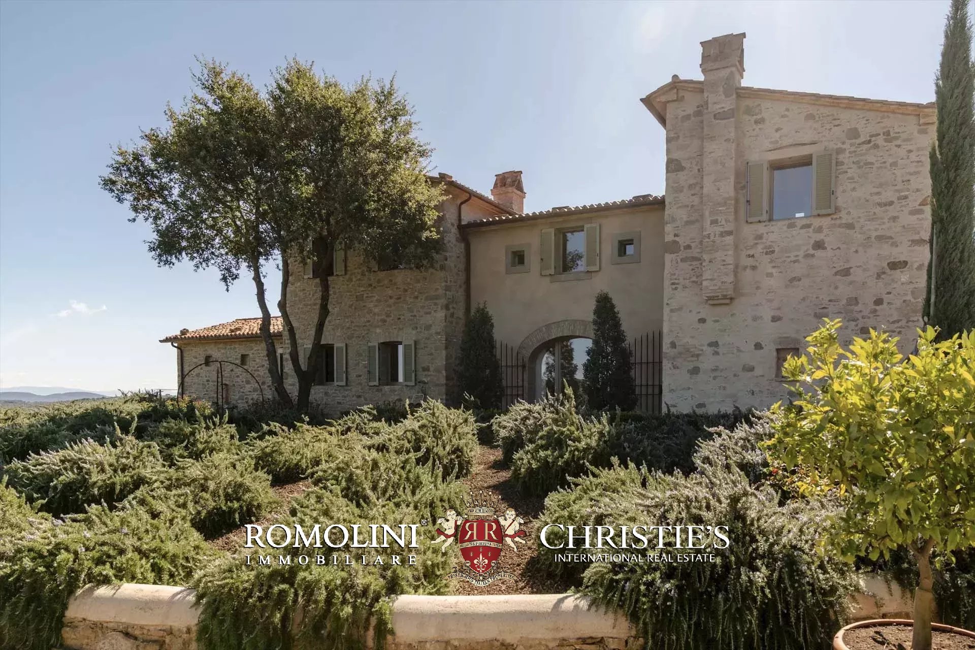 4 Bedroom Villa/Townhouse's Image 15