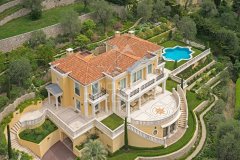 Palladian Luxury Villa in Villefranche-sur-Mer | Family Estate Sale — photo 5 of 5