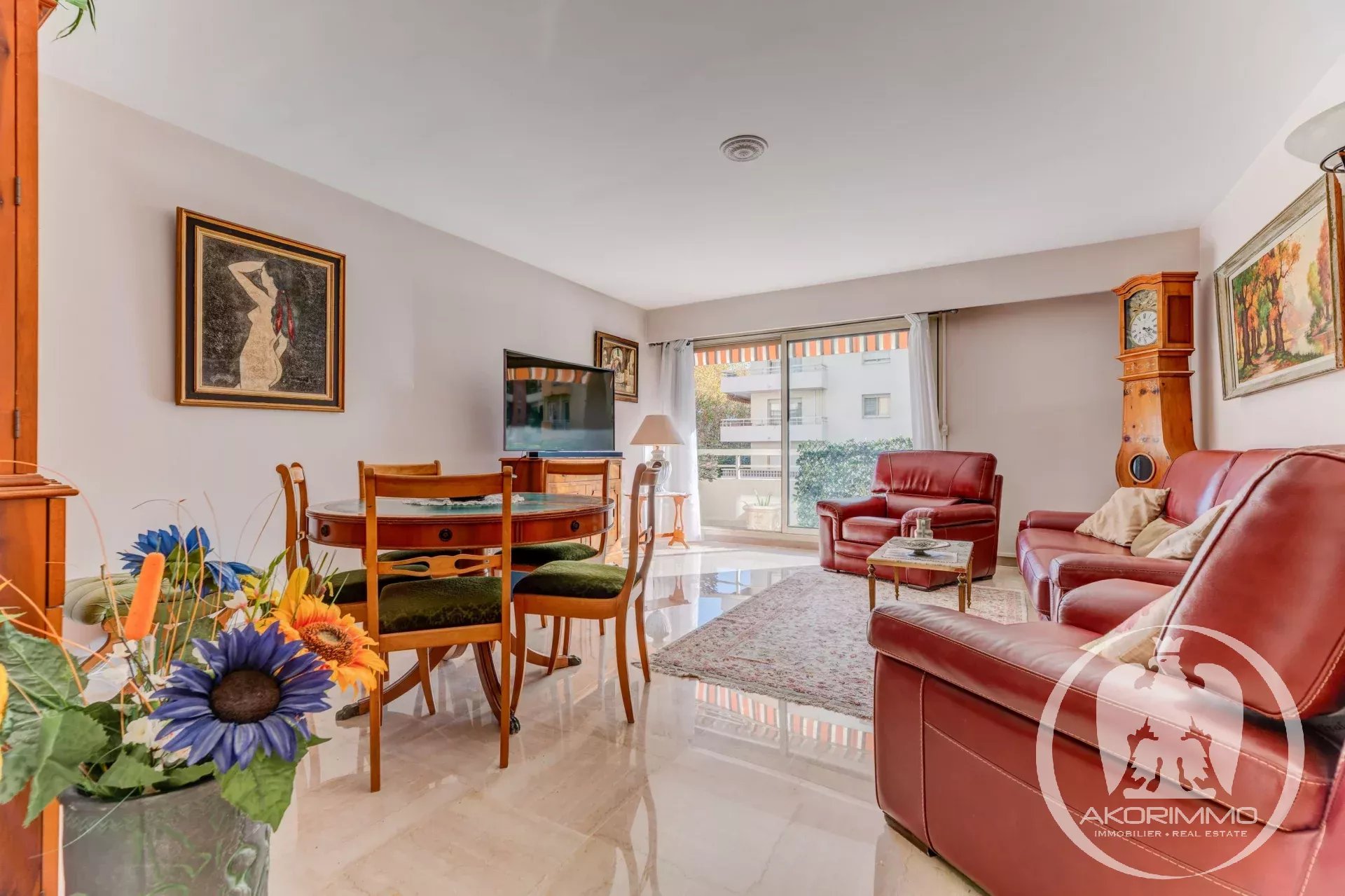 Apartamento  - 4 piezas  - 99.15 m2 -  485.000 € - A la venta